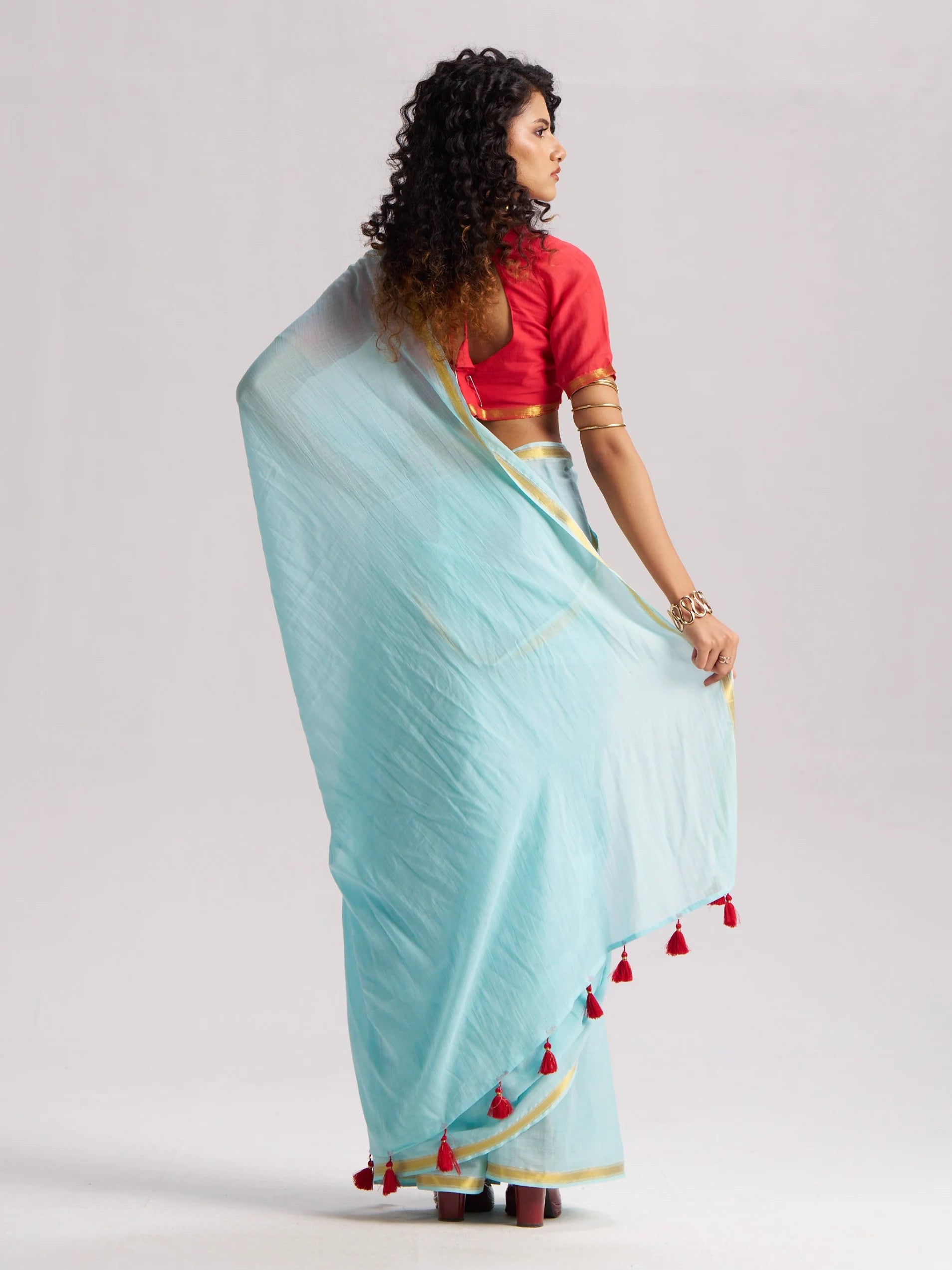 VISCOSE MUL LIVA SOLID SAREE WITH BLOUSE
