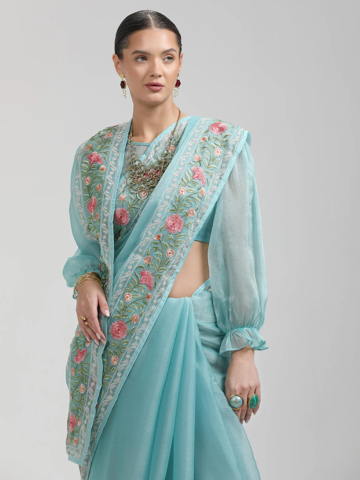 CHANDANA SIVAKUMAR IN ORGANZA GUCCI ROSE EMBROIDERY SAREE