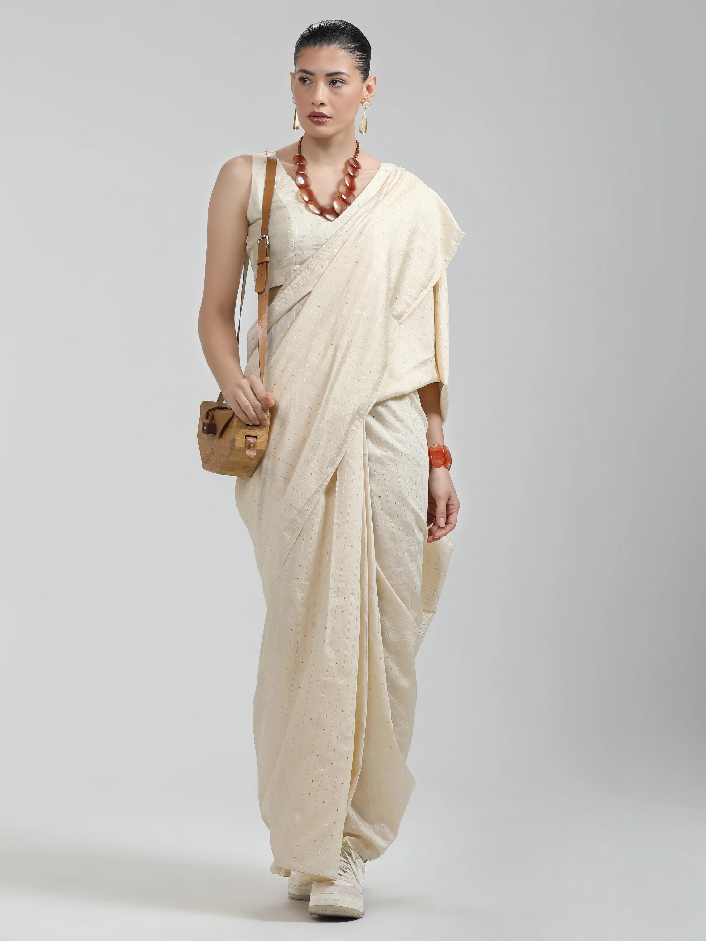 WHITE FEEZY FIGARO LIVA SILK SAREE