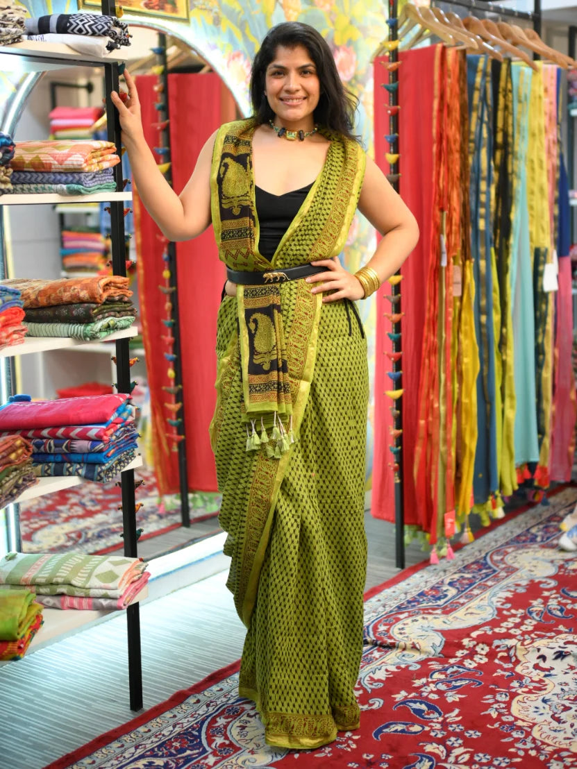 ANCHAL SARAF DEVNANI IN MINT COAL BAGH PRINT SAREE