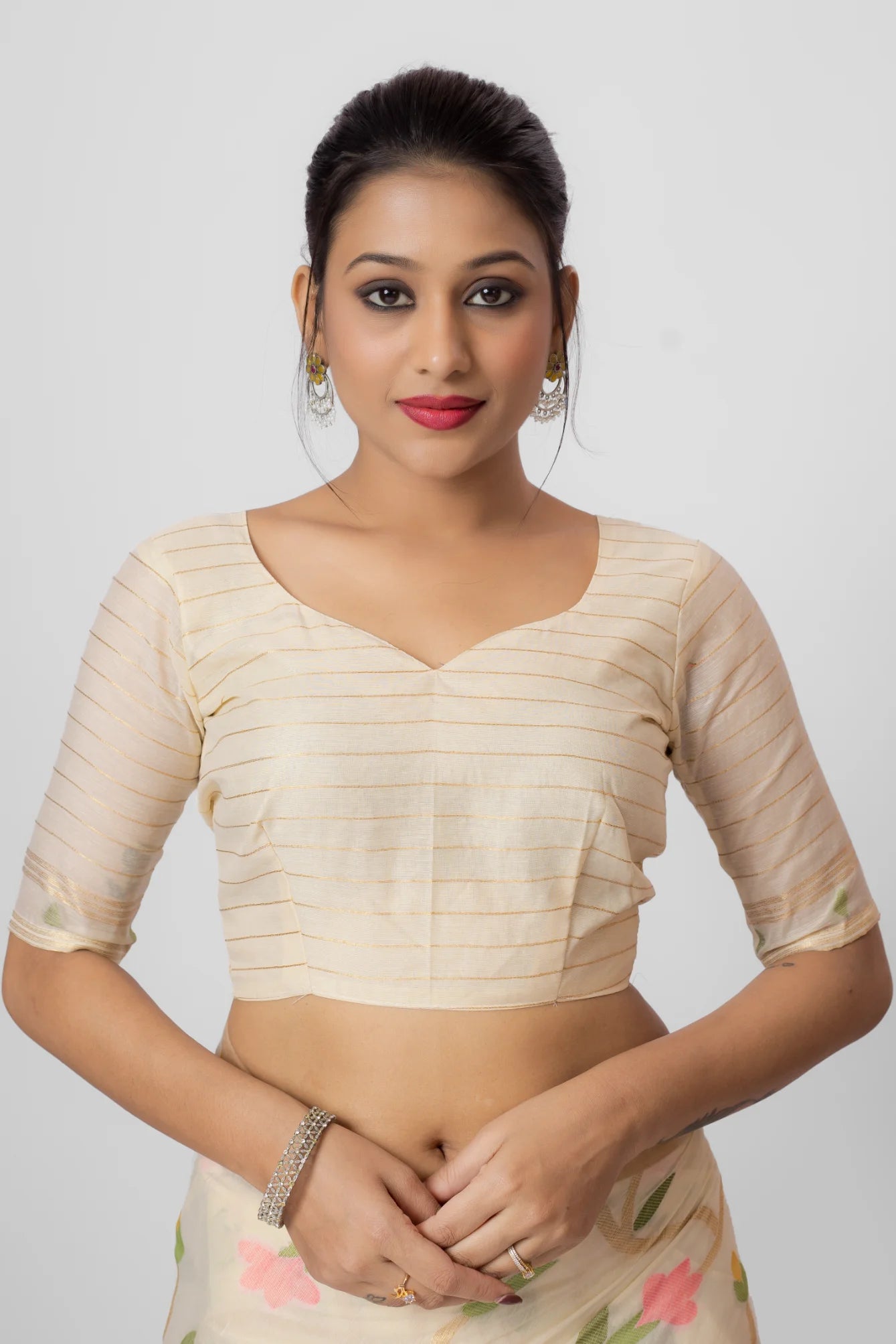 OFF WHITE COTTON SILK FLOWER PRINTED JAAL SAREE