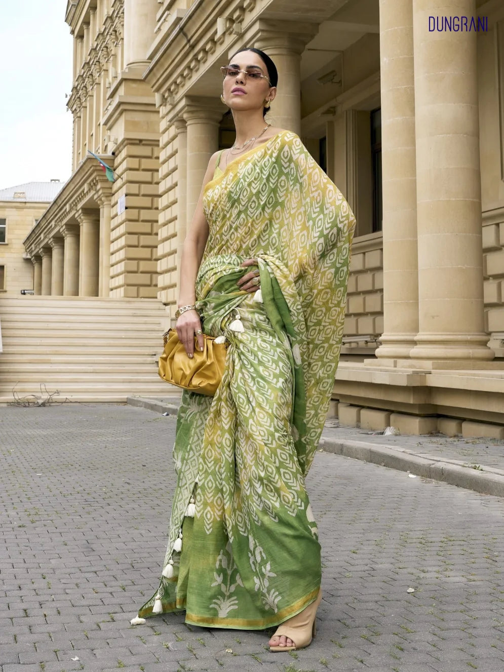 VISCOSE MUL LIVA BATIK PRINTED SAREE