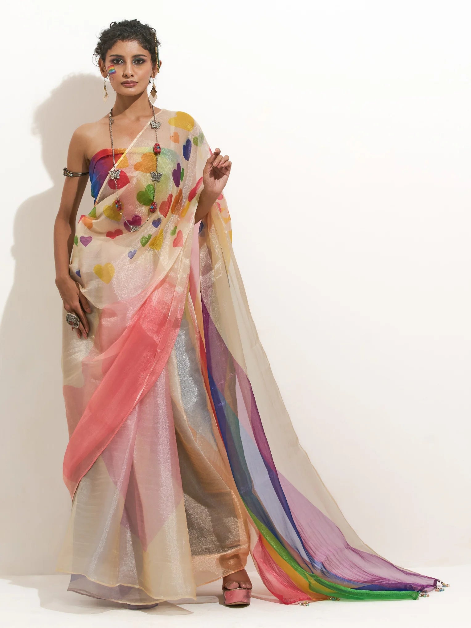AGRANI SINGH IN MAGICAL LOVE SAREE