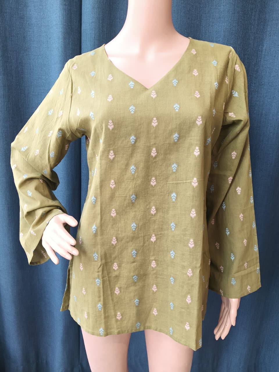 DUNGRANI HANDCRAFTED MAHENDI CC LEAF JACQUARD DRESS