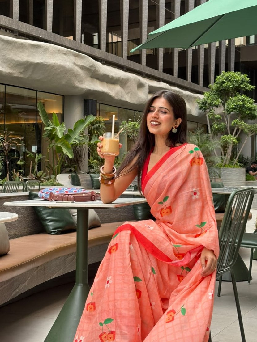 KARUNA CHOUDHARY IN DICE PRINT SAREE