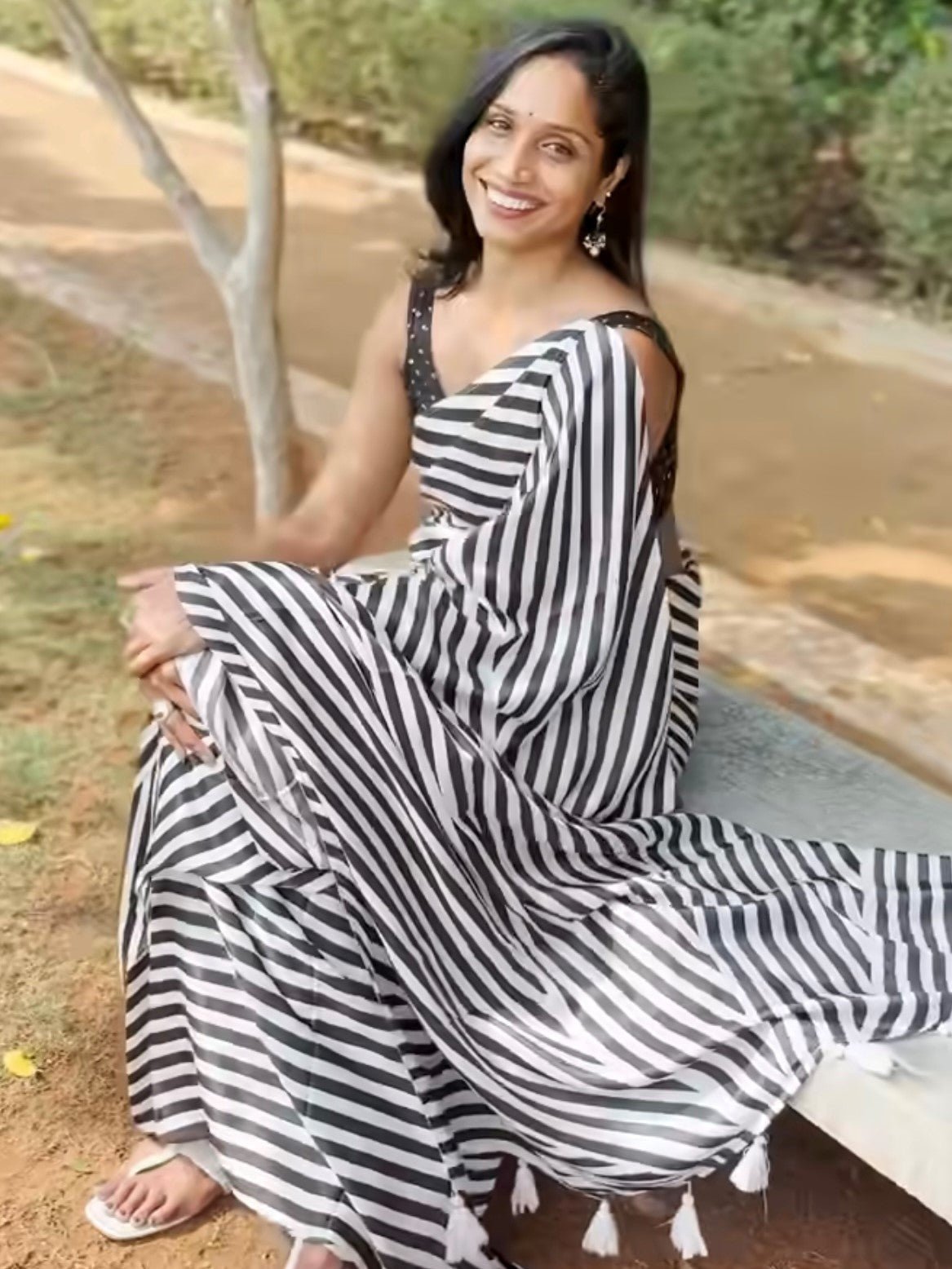 AAMANI REDDY IN NATURAL CREPE STRIPPED MONOCHROME SAREE