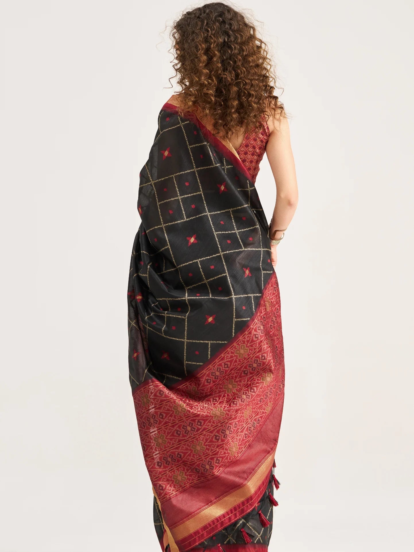 BLACK & MAROON HANDWOVEN BUTTERFLY ART SILK SAREE