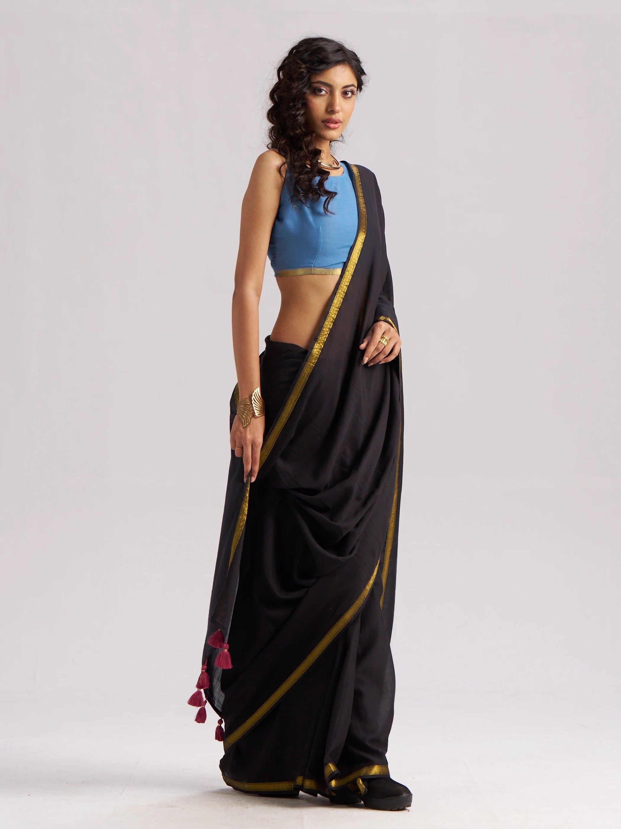 BLACK VISCOSE MUL LIVA SOLID SAREE