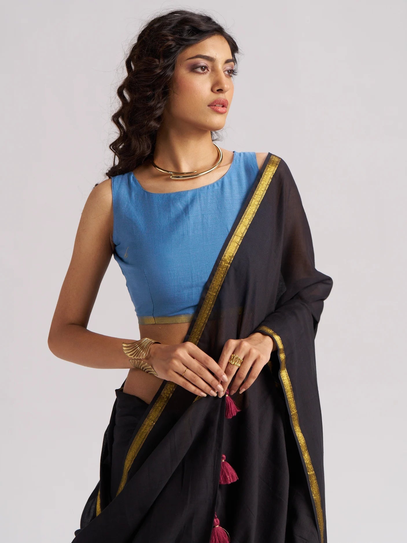 BLACK VISCOSE MUL LIVA SOLID SAREE