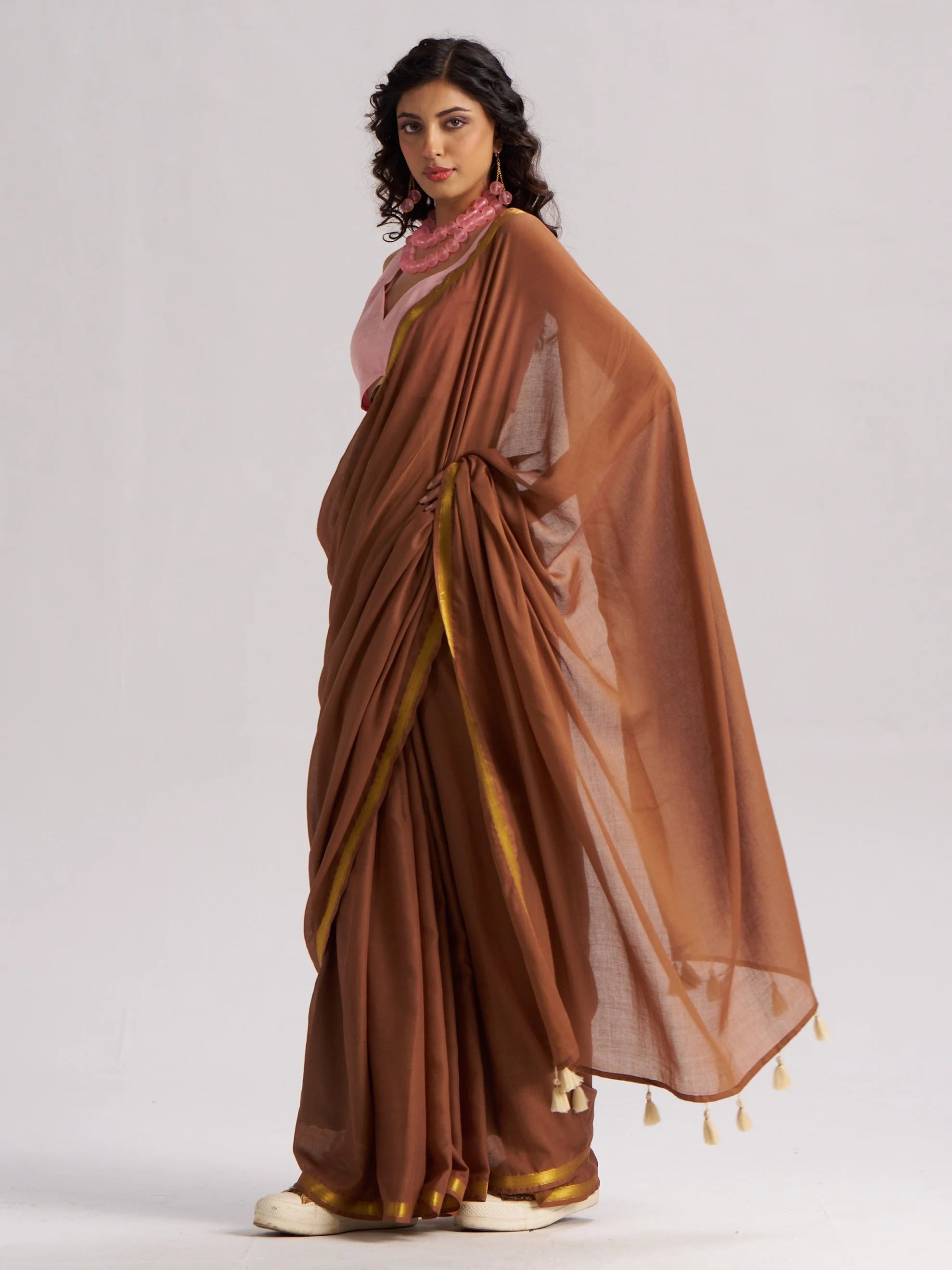 BLODNE ROAST COFFEE SHADE VISCOSE MUL LIVA SOLID SAREE