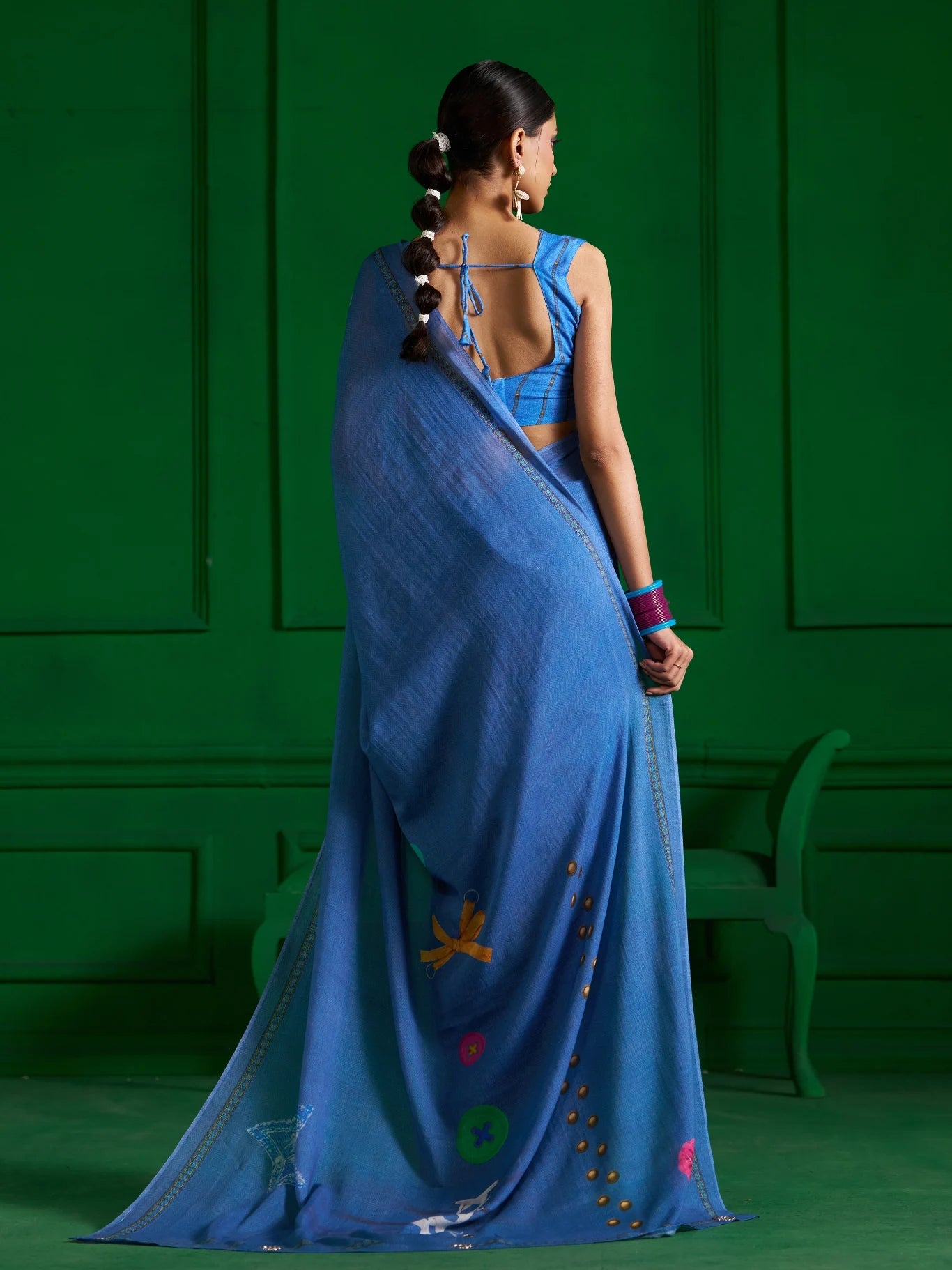 BRIGHT BLUE VISCOSE MUL STUD KNOT DENIM PRINT SAREE