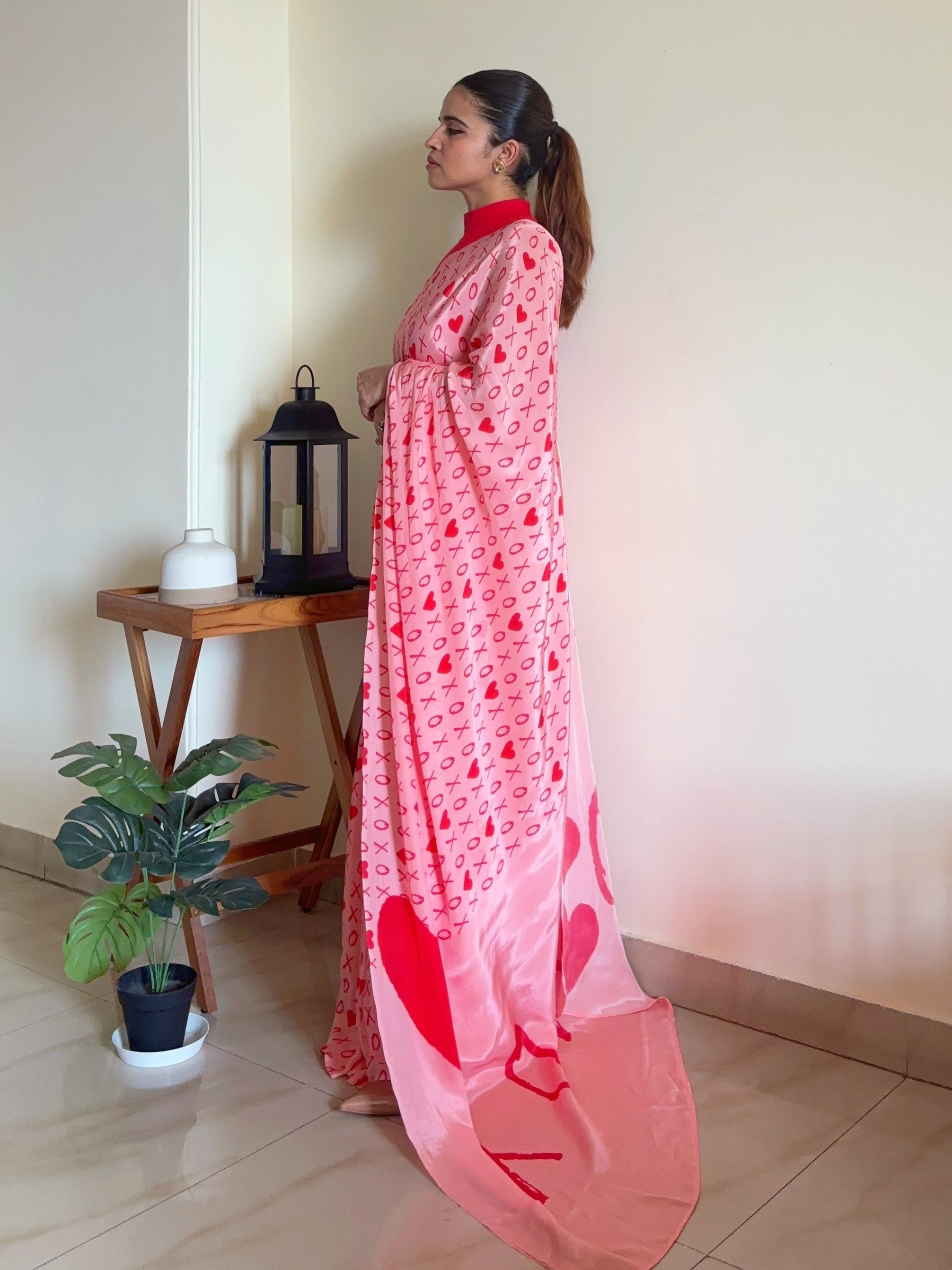CHARU TYAGI IN NATURAL CRAPE DIGITAL PRINTED PEACH SAREE