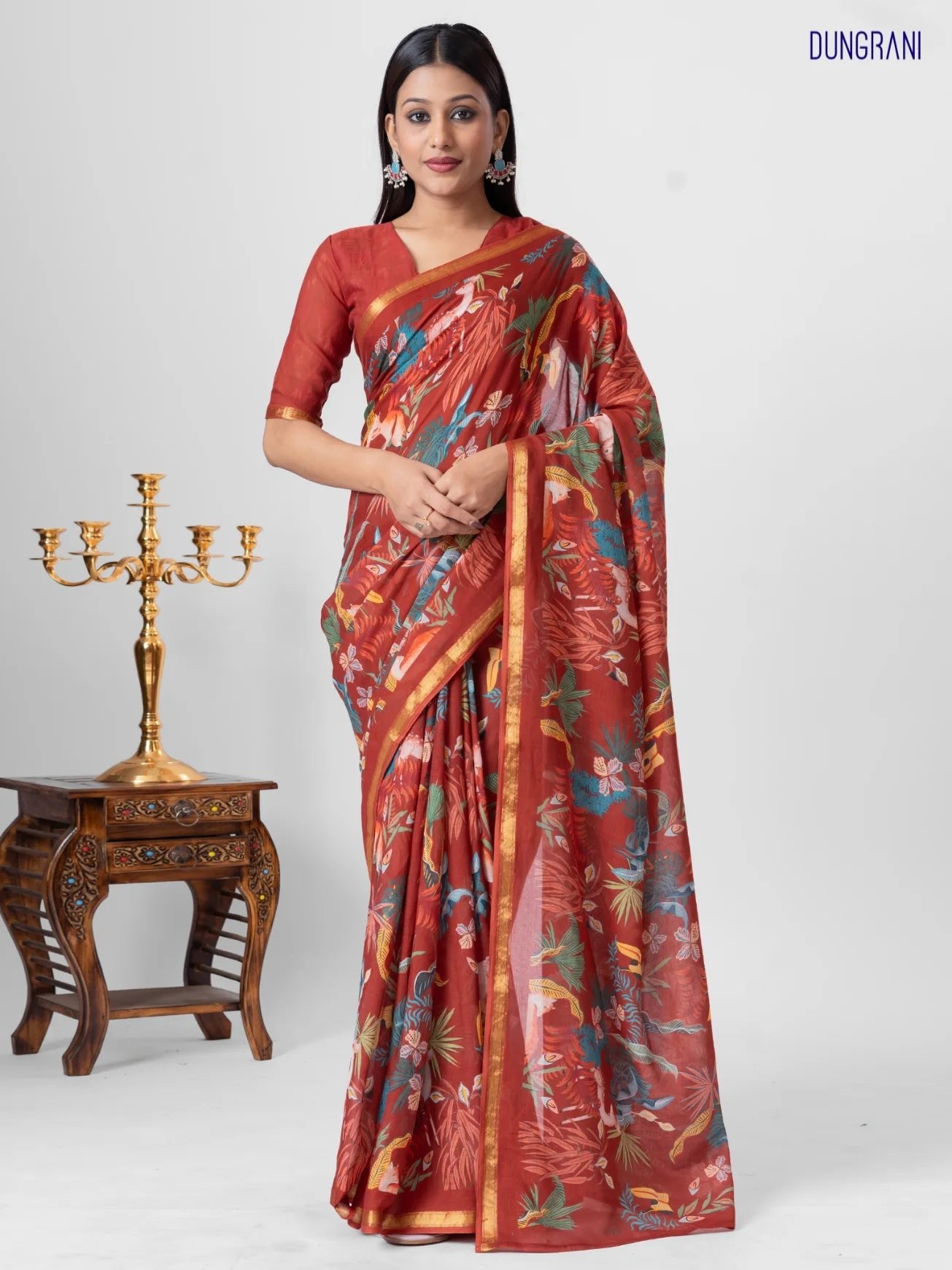 CHINESE MAROON VISCOSE MUL LIVA DIGITAL PRINTED SAREE