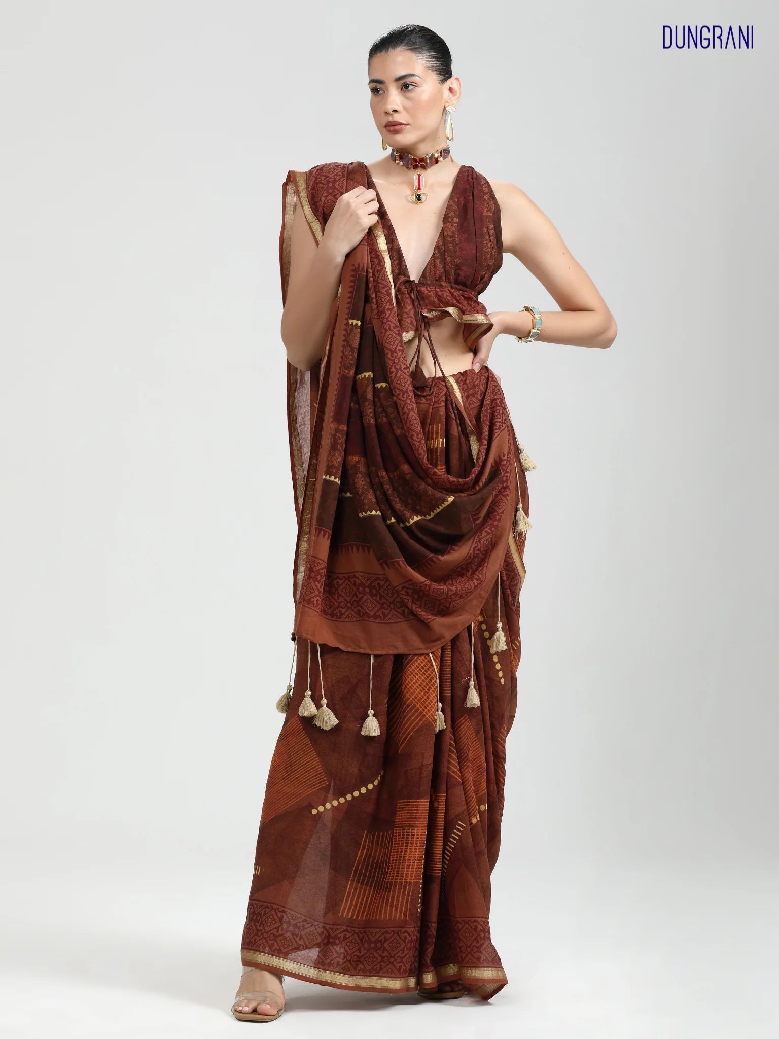 DARK BROWN MULMUL COTTON BLOCK PRINTED SAREE