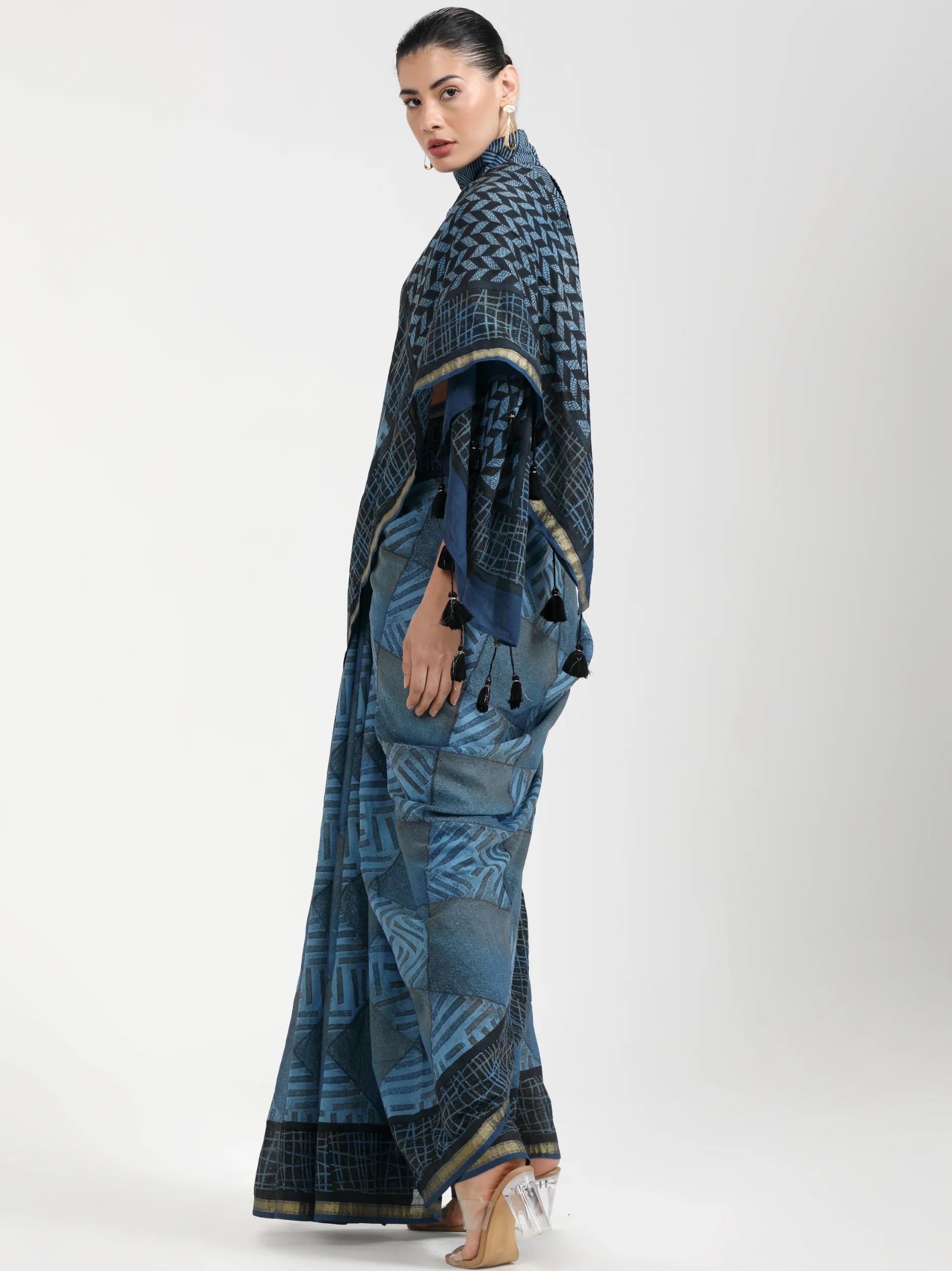 DARK STEEL BLUE MULMUL COTTON LIVA BLOCK PRINTED SAREE