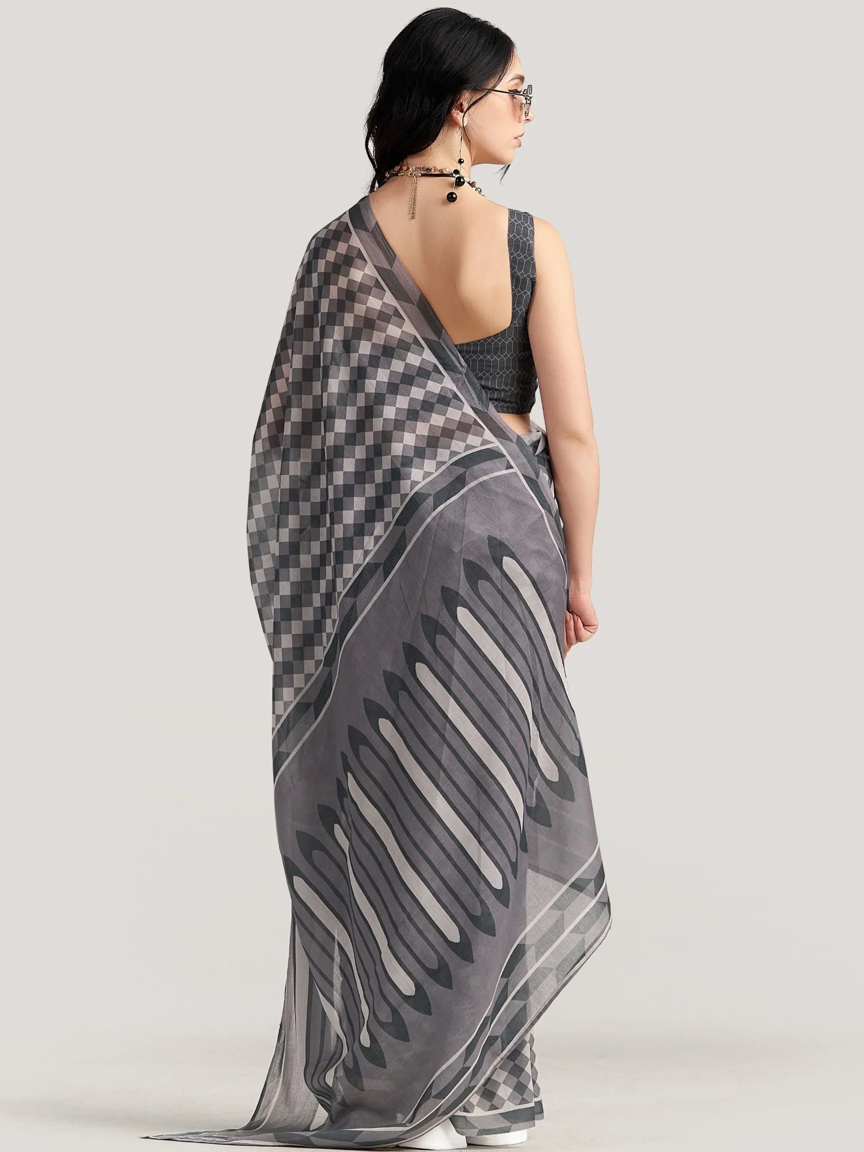DIM GRAY VISCOSE MUL LIVA DIGITAL PRINTED SAREE
