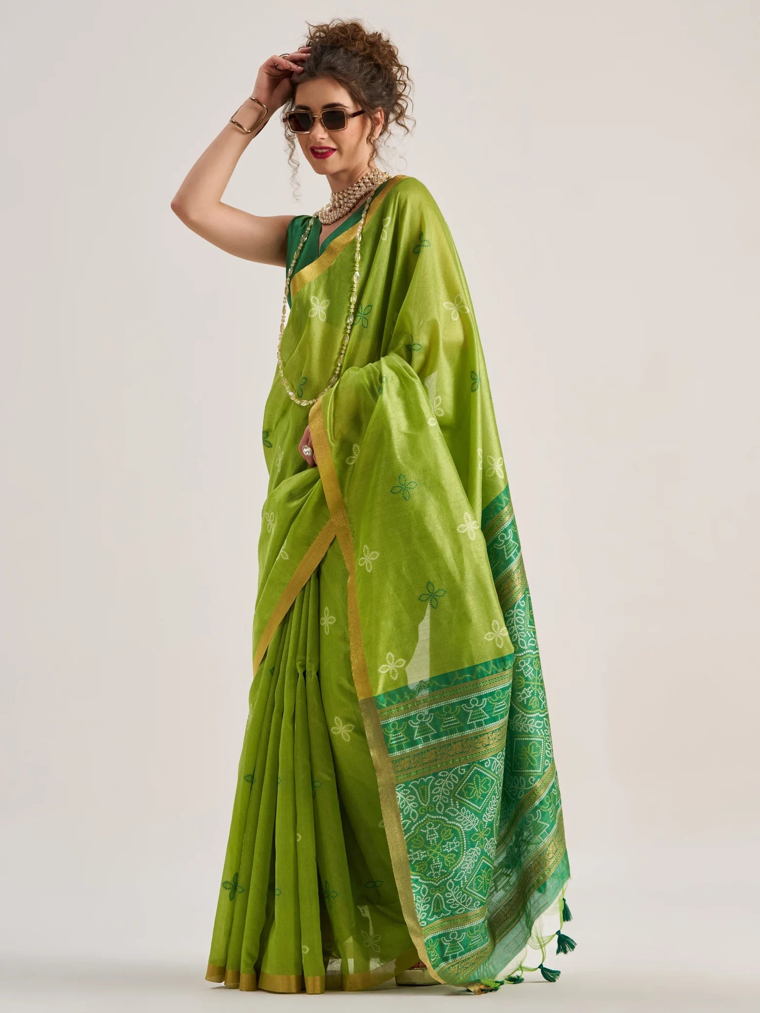 GREEN HANDWOVEN BANDHEJ ART SILK SAREE