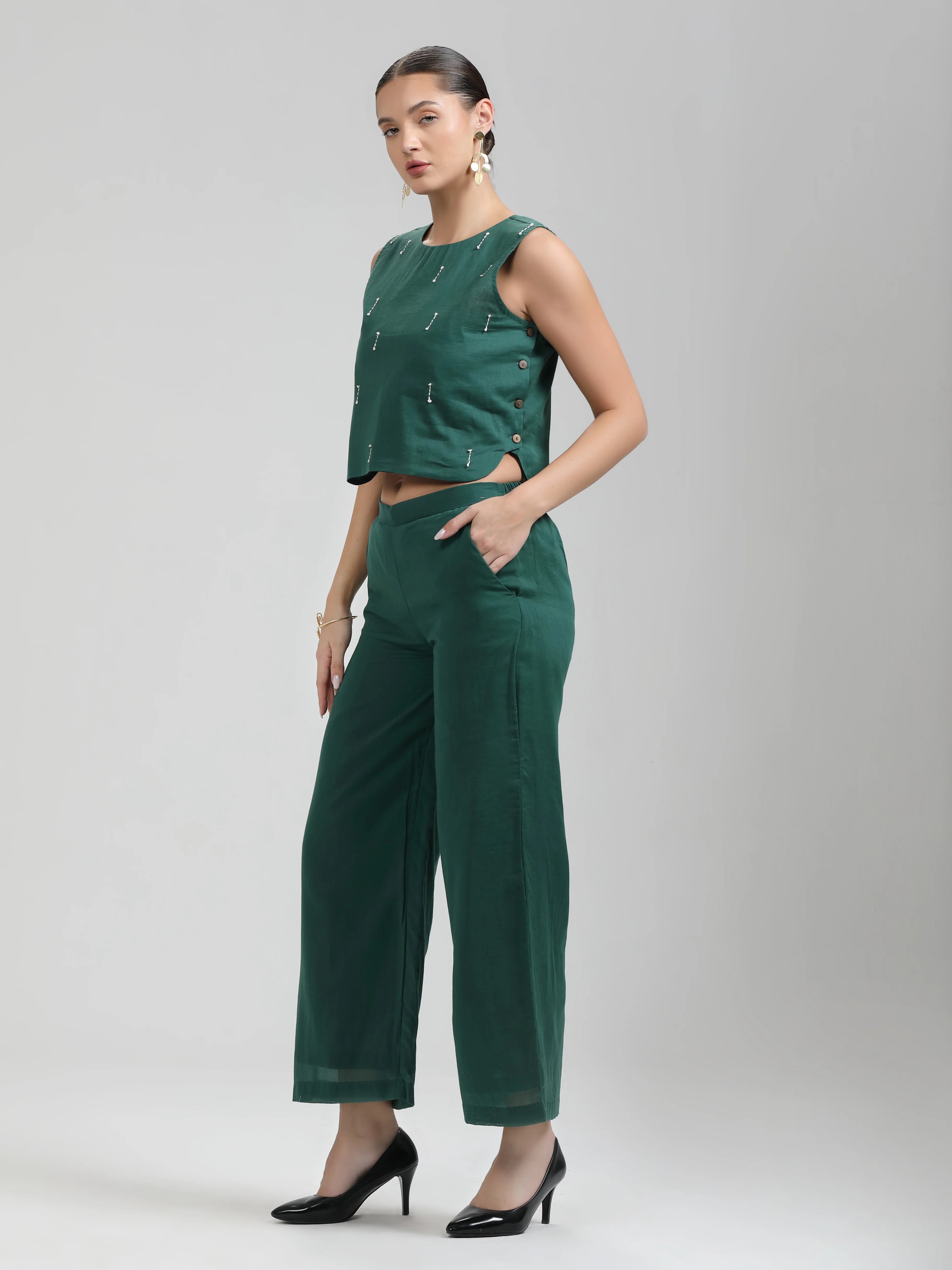 GREEN VISCOSE MUL HAND EMBROIDERD CROP TOP WITH PANTS