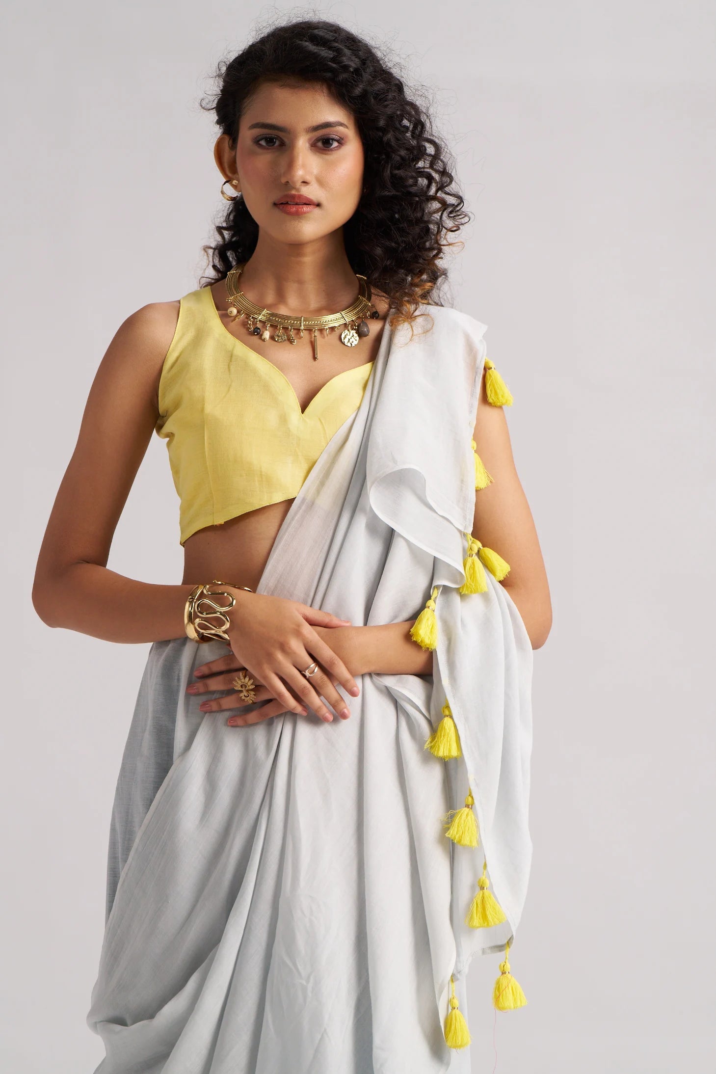 LIGHT GRAY VISCOSE MUL LIVA SOLID SAREE