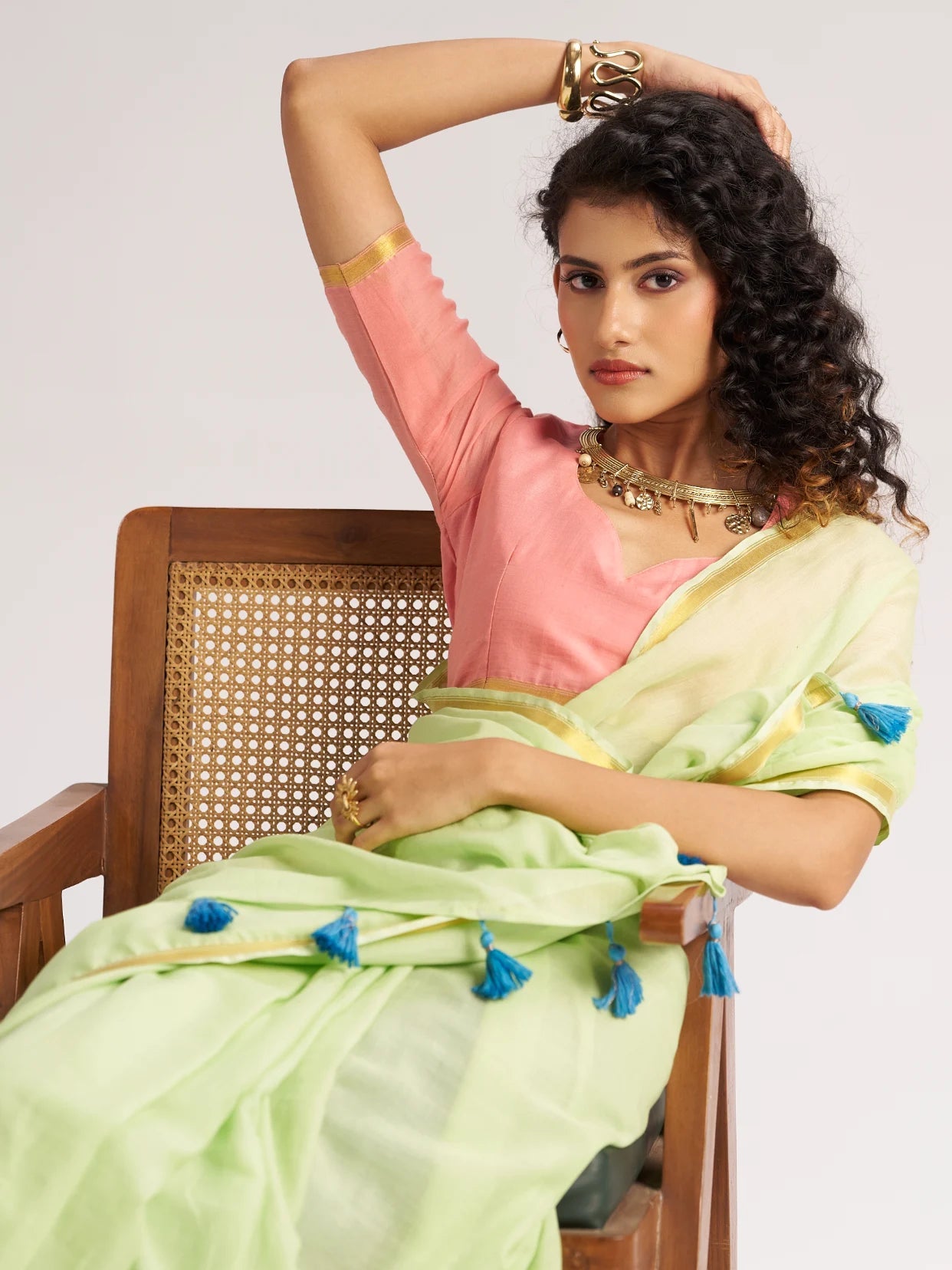 LIGHT GREEN VISCOSE MUL LIVA SOLID SAREE