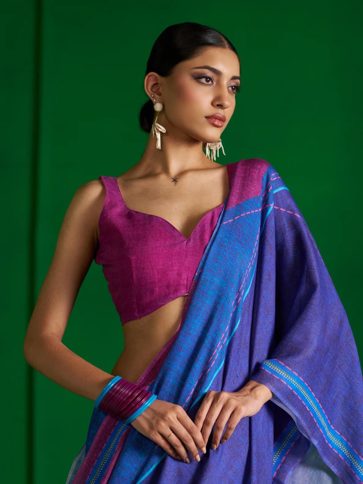 POOJA BARDE IN PINK ZIP DENIM PRINT SAREE