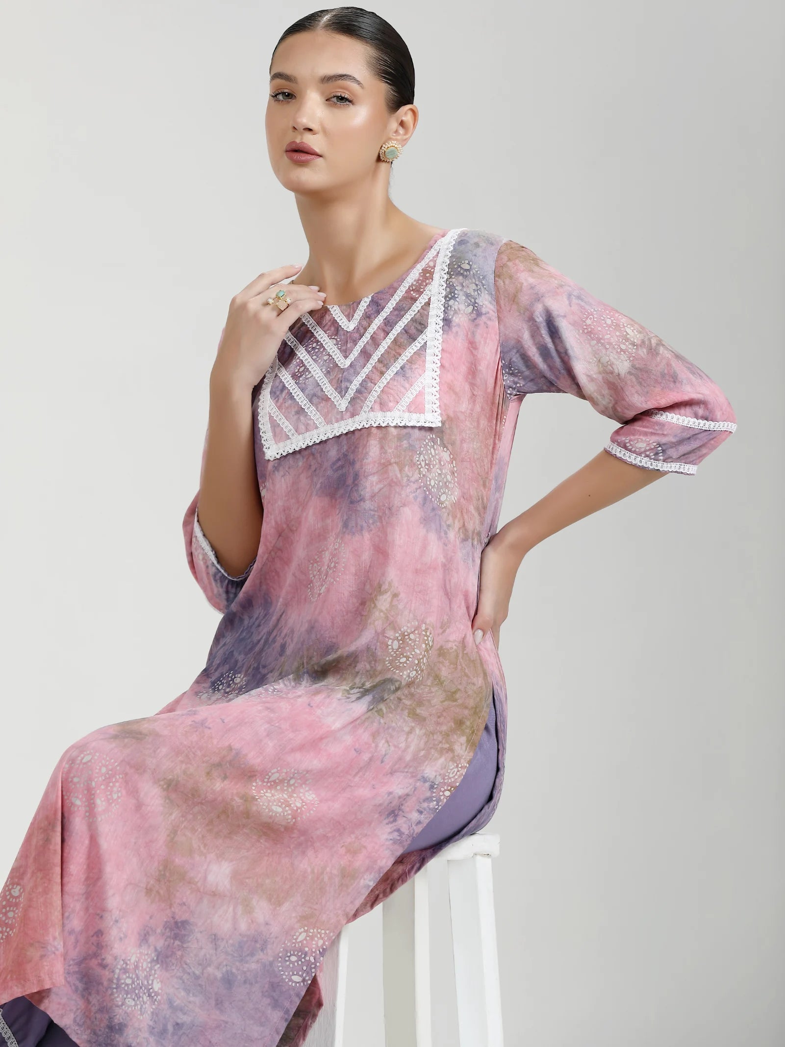 PURPLE SMOOTHIE 9 BATIK PRINTED KURTA WITH PANT