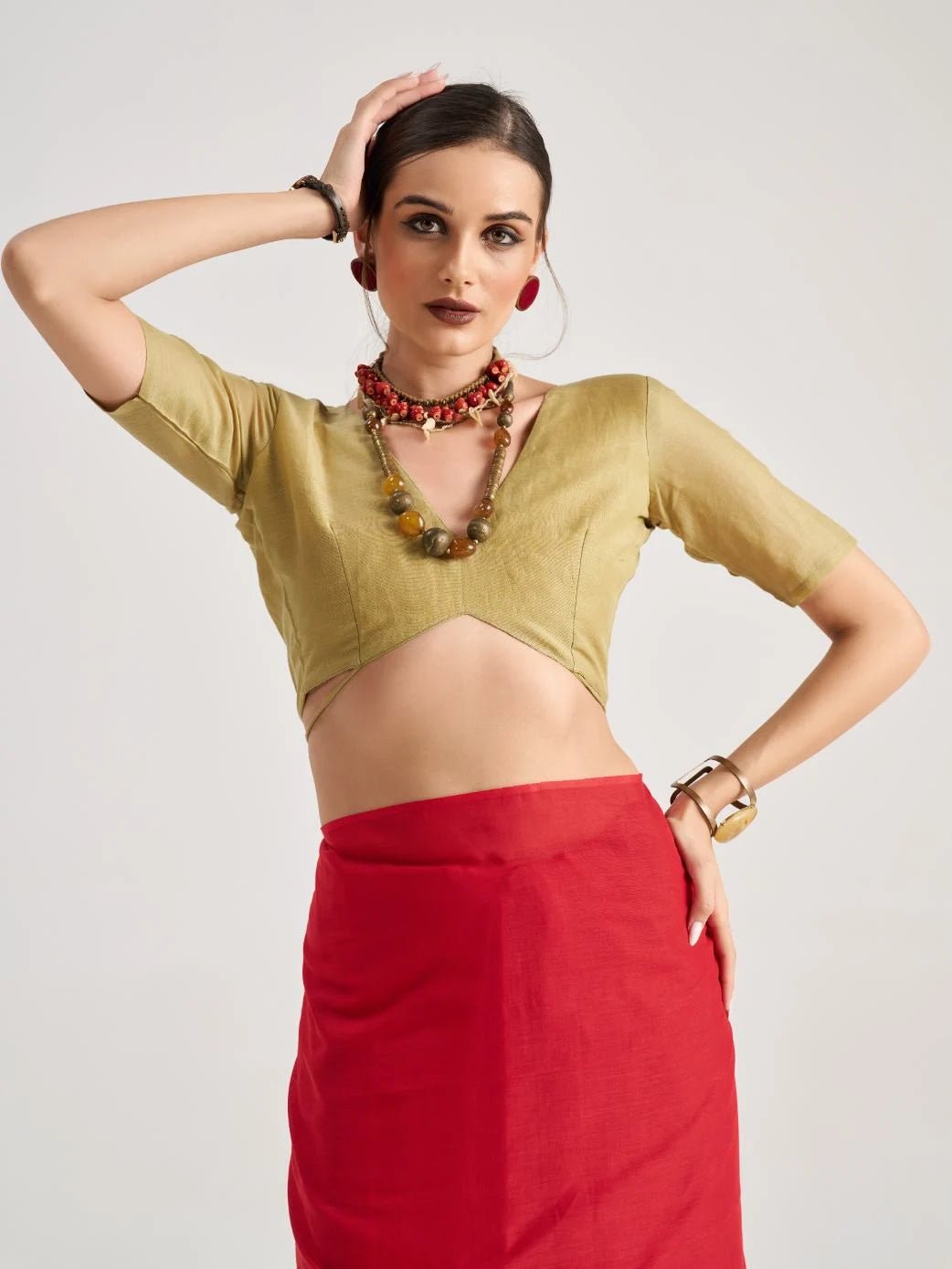 RED SHADE MULMUL COTTON LIVA SOLID SAREE