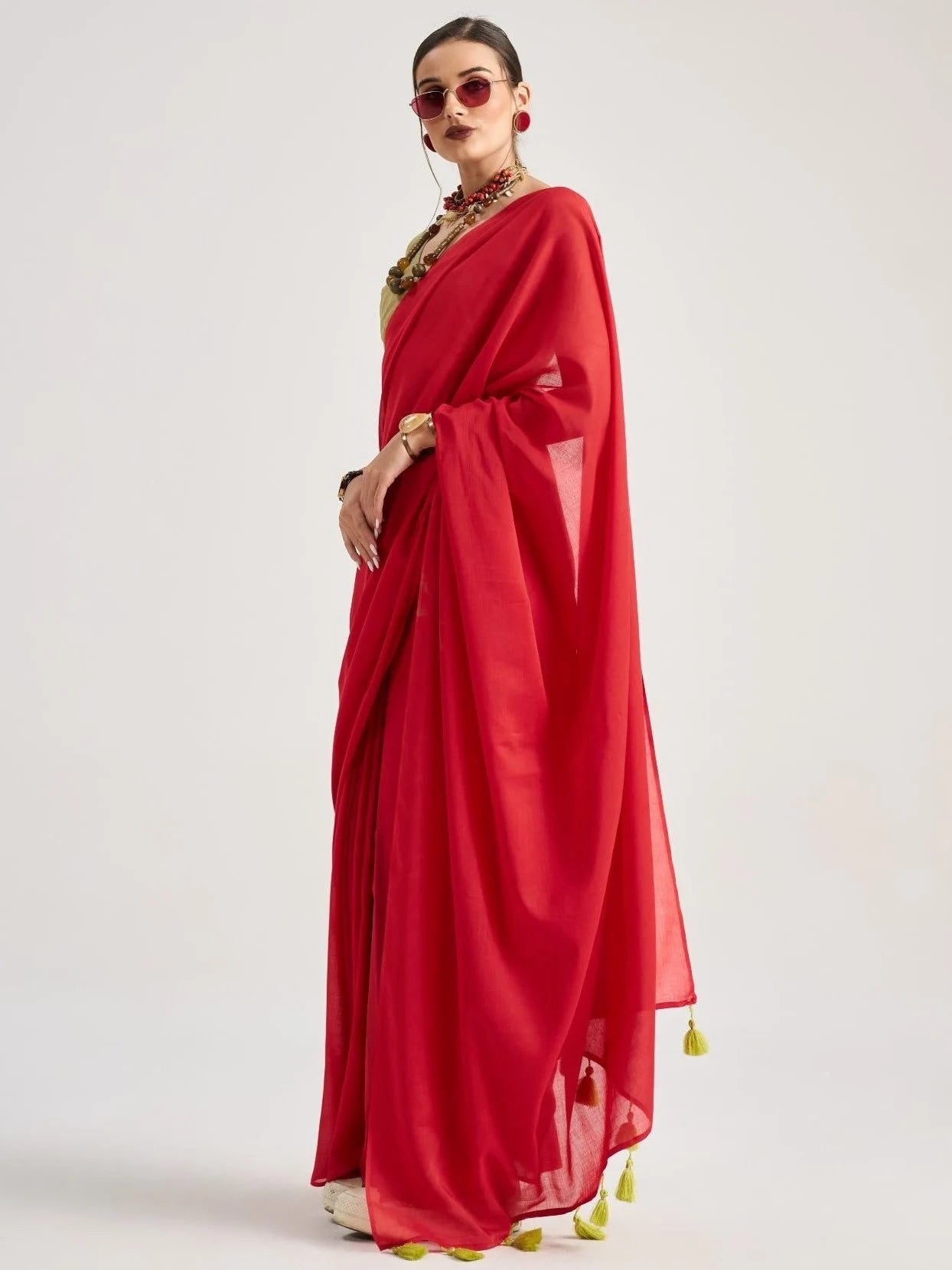 RED SHADE VISCOSE MUL LIVA SOLID SAREE