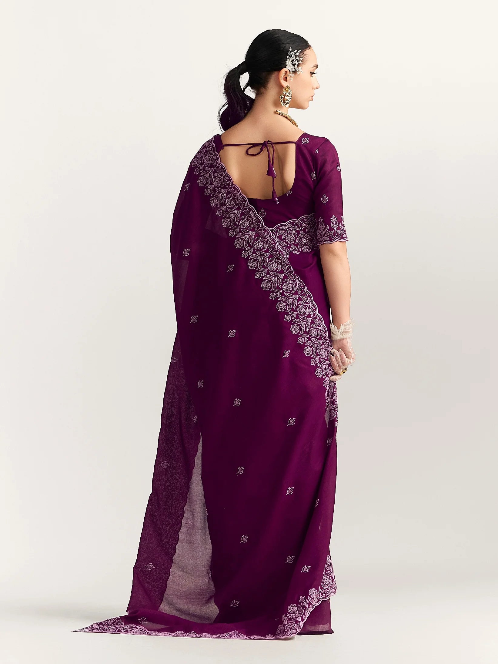 TITANIUM FLORAL EMBROIDERY SAREE WITH BLOUSE