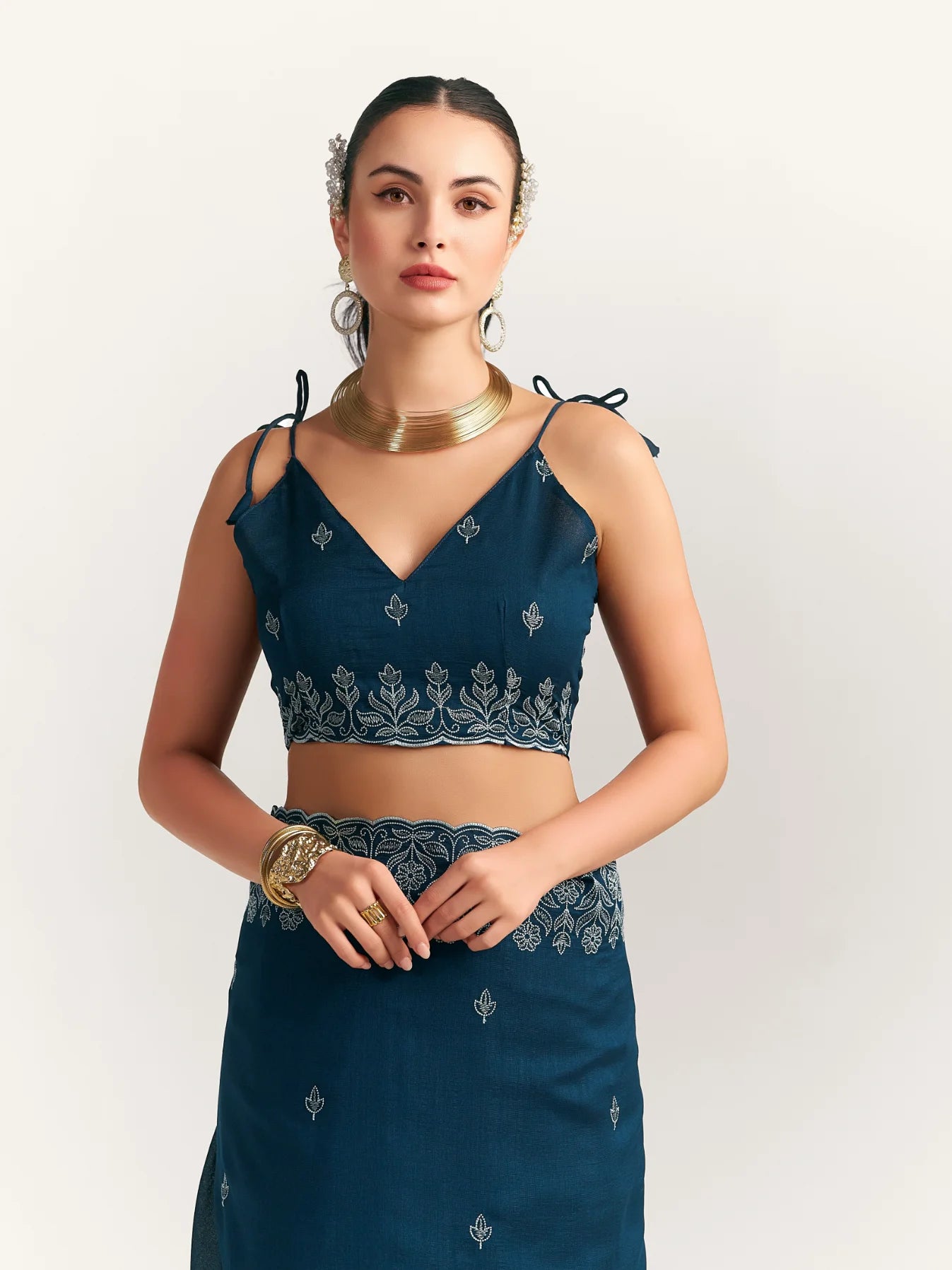TITANIUM FLORAL EMBROIDERY SAREE WITH BLOUSE