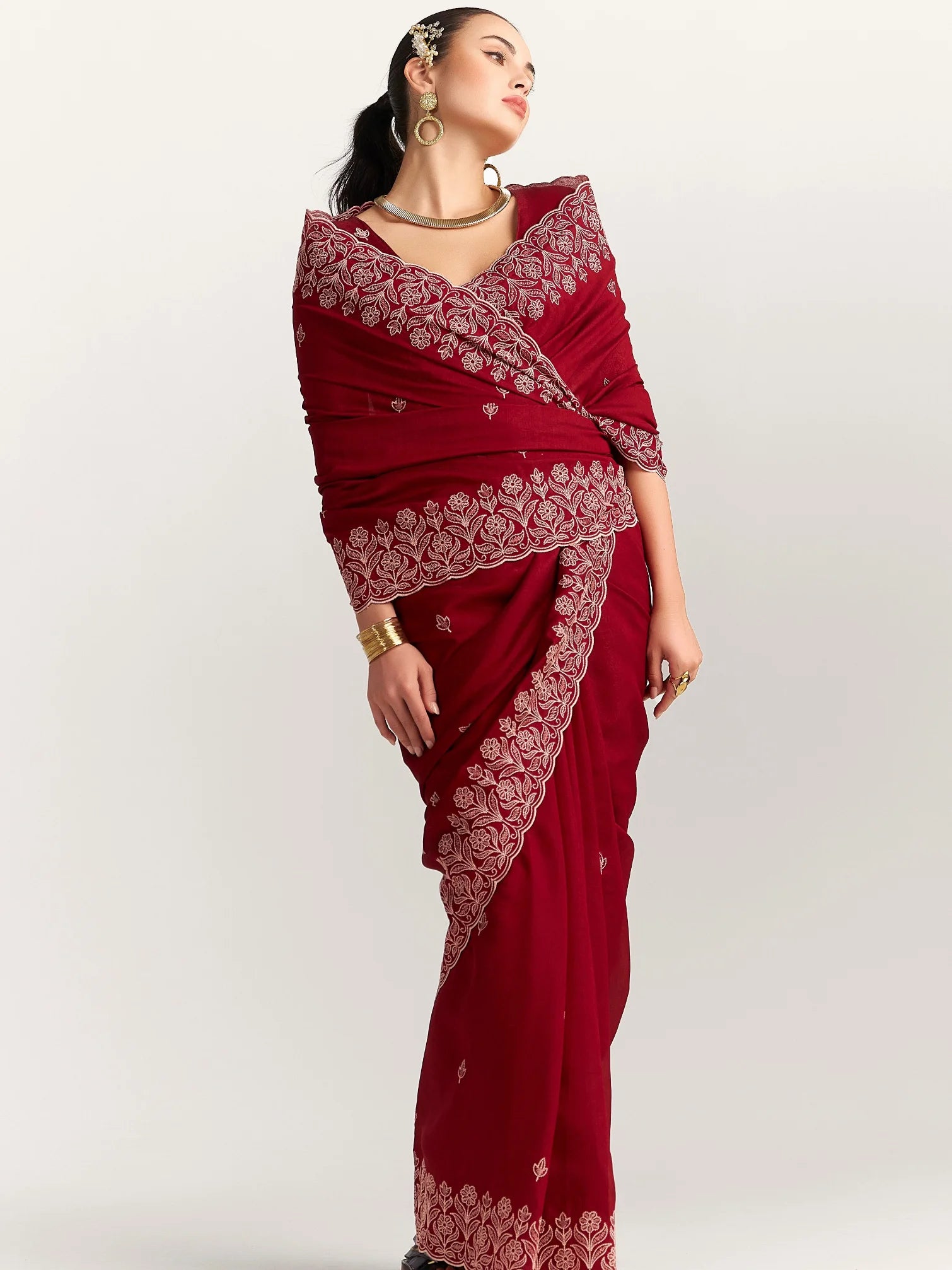 TITANIUM FLORAL EMBROIDERY SAREE WITH BLOUSE
