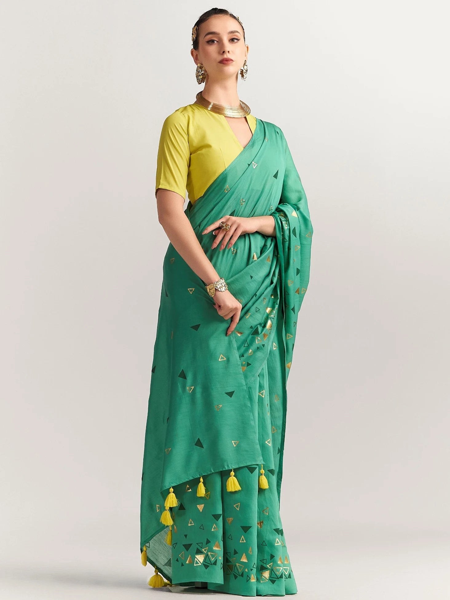 PERI PERI TRIANGLE SAREE WITH BLOUSE