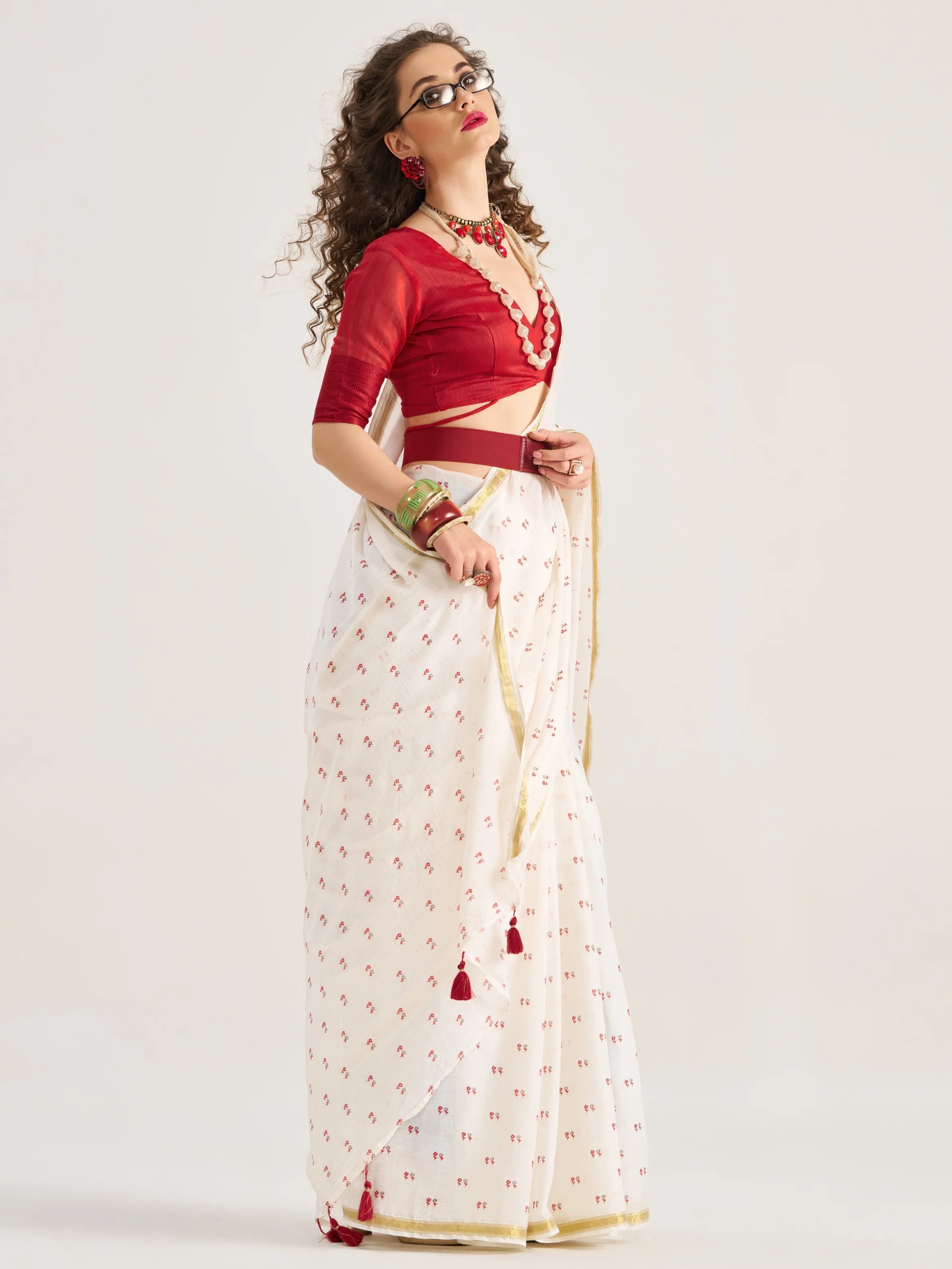 WHITE VISCOSE MUL FOIL PRINTED SAREE