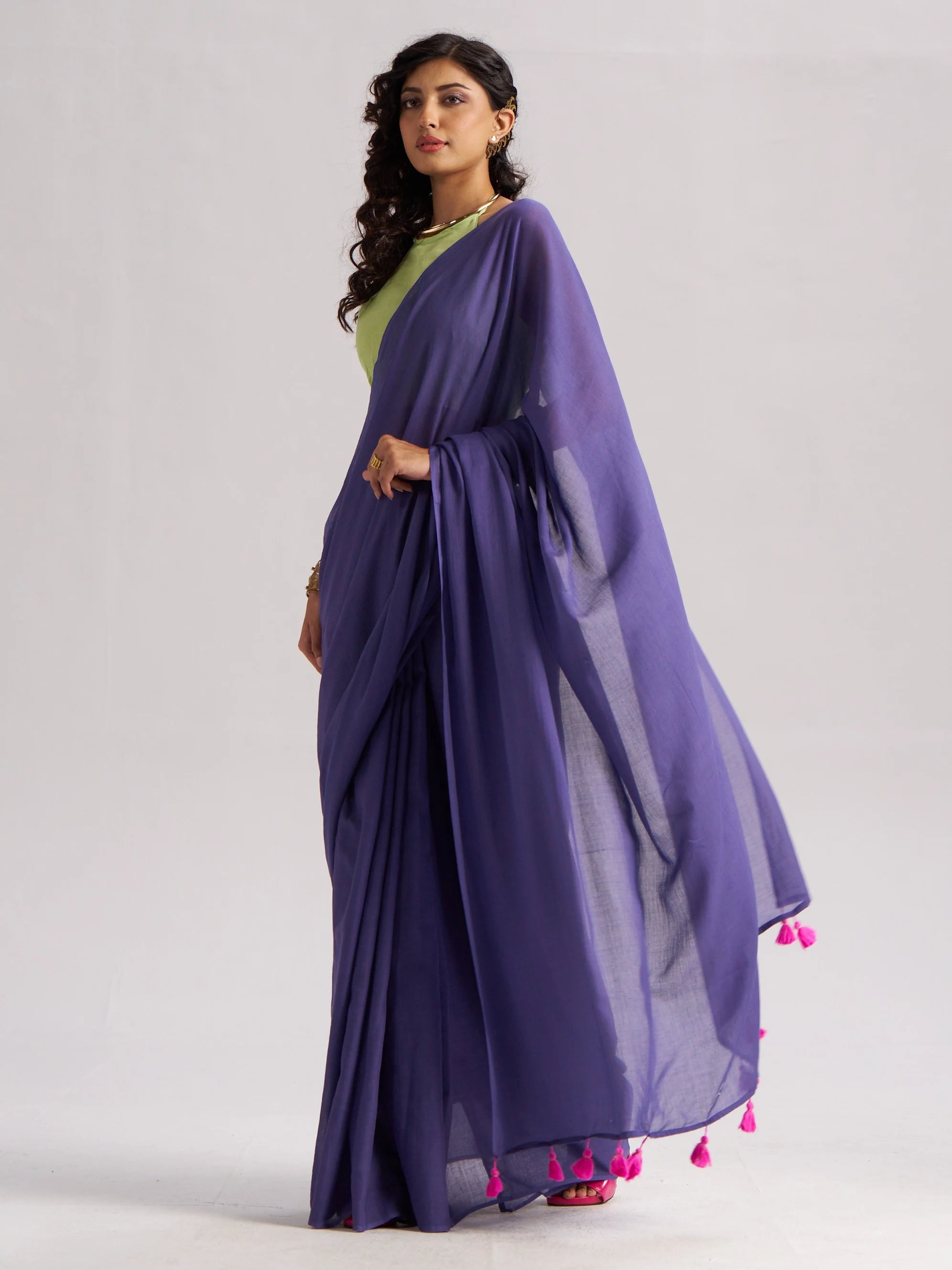 VISCOSE MUL LIVA SOLID SAREE WITH BLOUSE