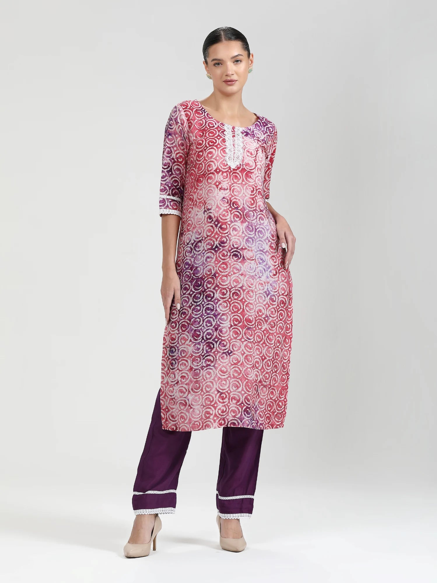 PURPLE SMOOTHIE 9 BATIK PRINTED V KURTA WITH PANT