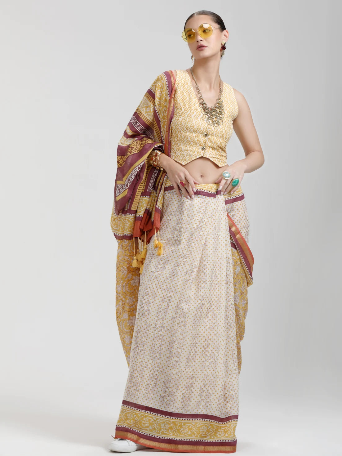 VISCOSE MUL HAND BLOCK PRINTED LIVA SAREE WITH BLOUSE