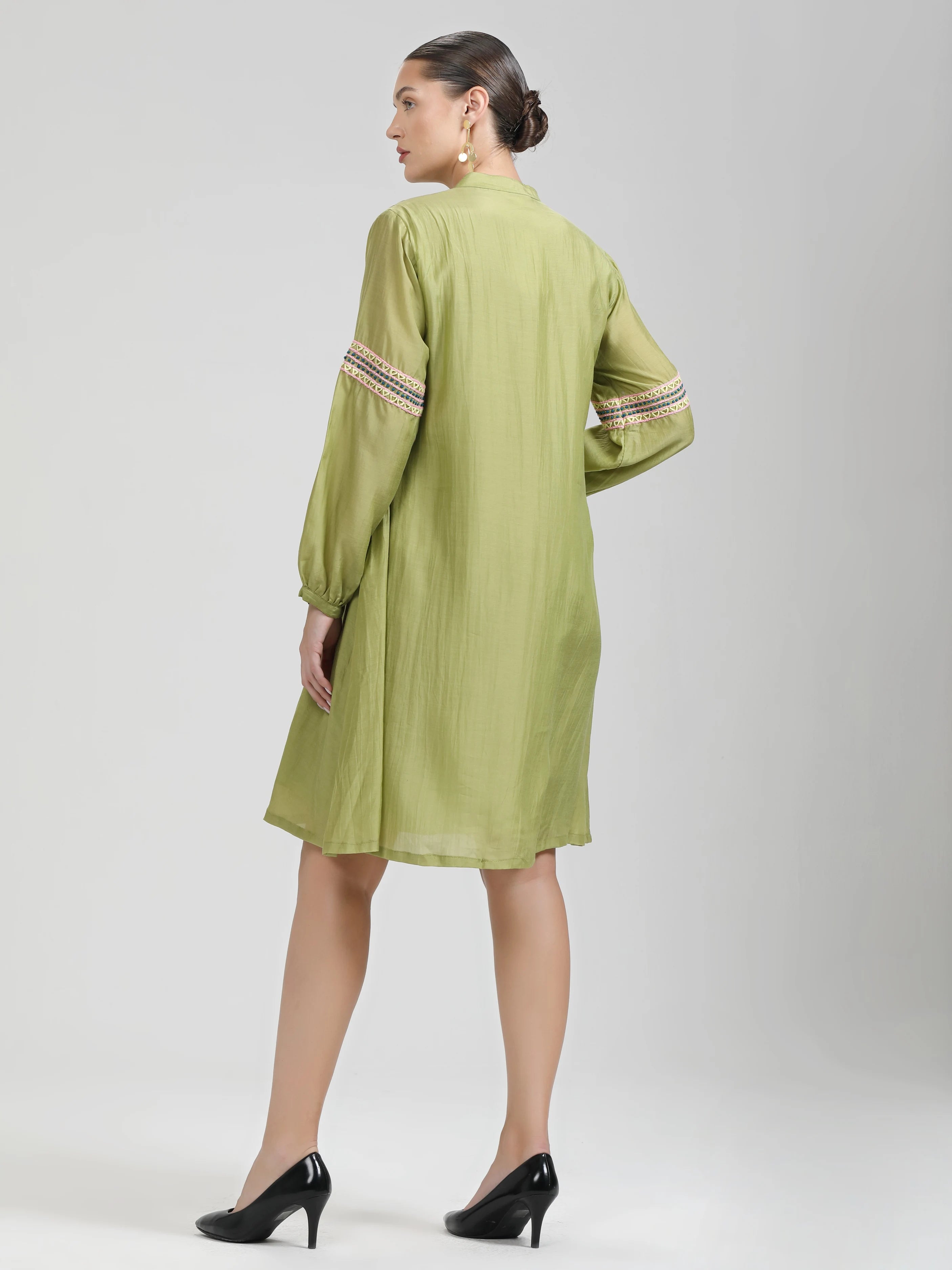 PISTA LIVA LITE HAND EMBROIDERED DRESS