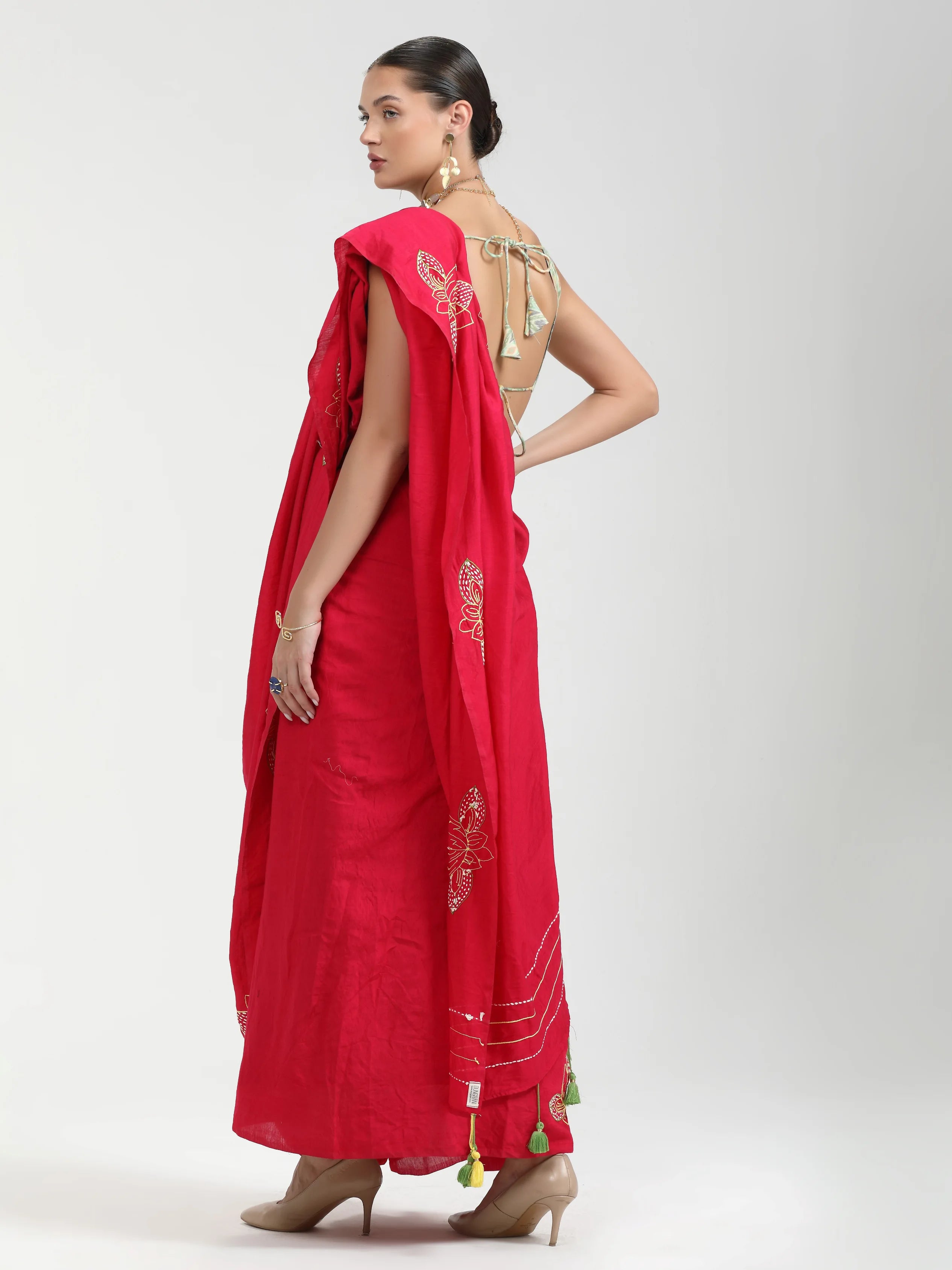 PERI PERI HAND EMBROIDERED LIVA SAREE WITH BLOUSE