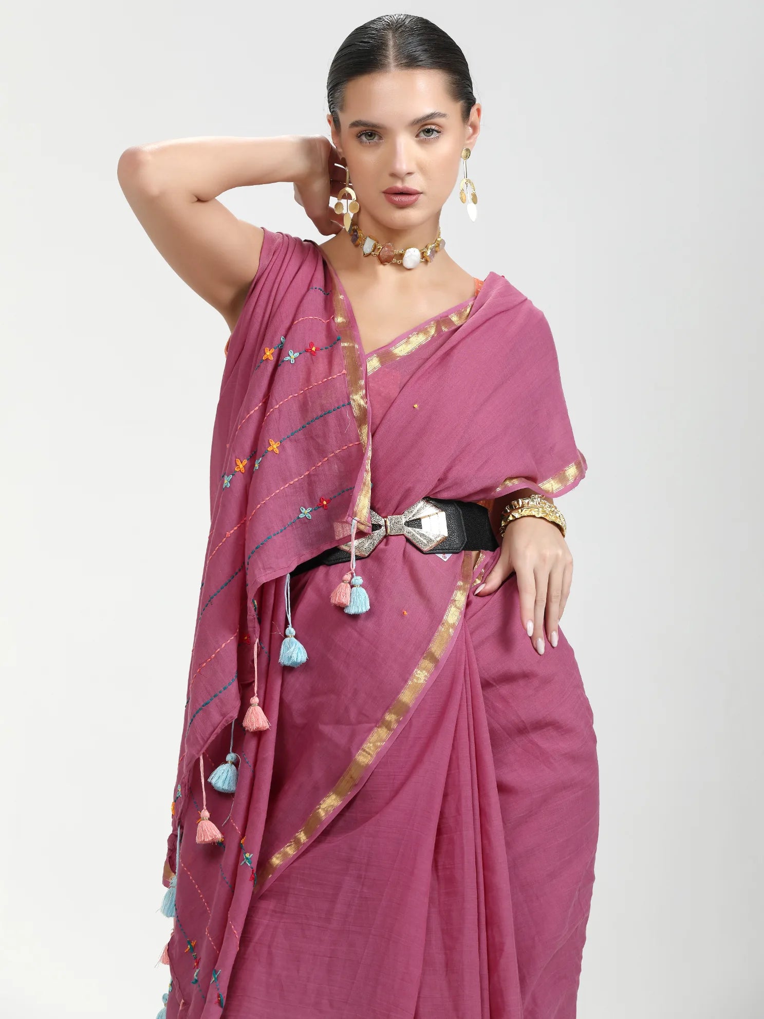 VISCOSE MUL HAND EMBROIDERED LIVA SAREE WITH BLOUSE