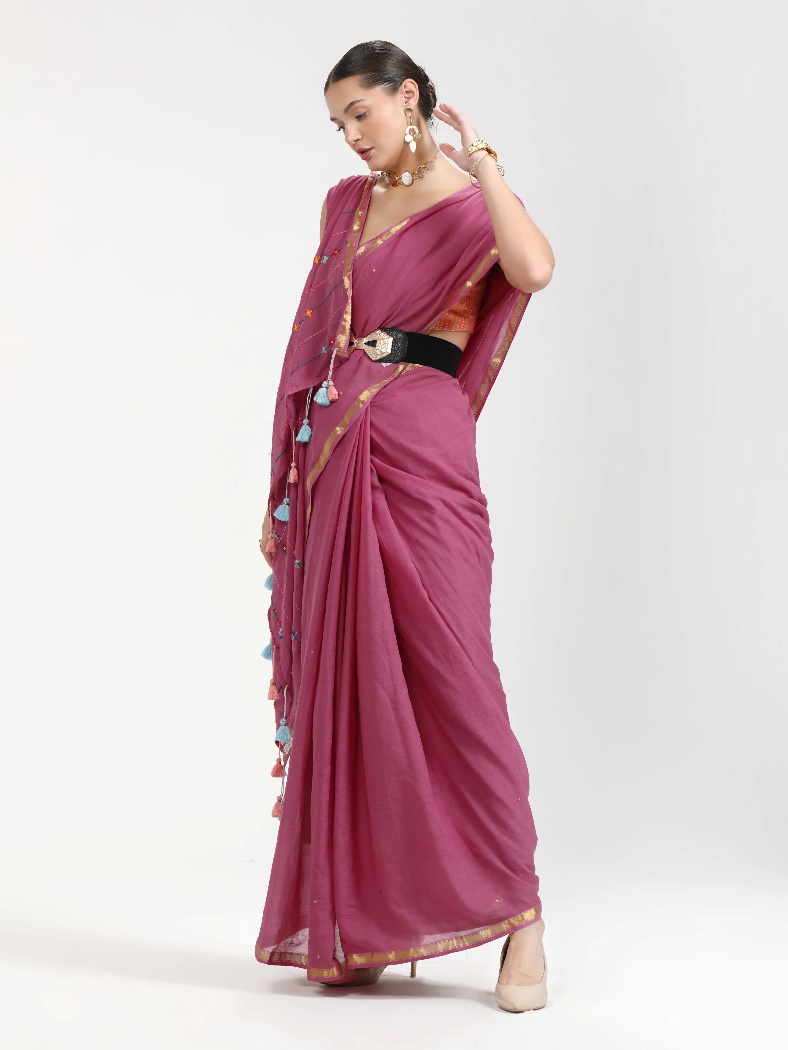 VISCOSE MUL HAND EMBROIDERED LIVA SAREE WITH BLOUSE