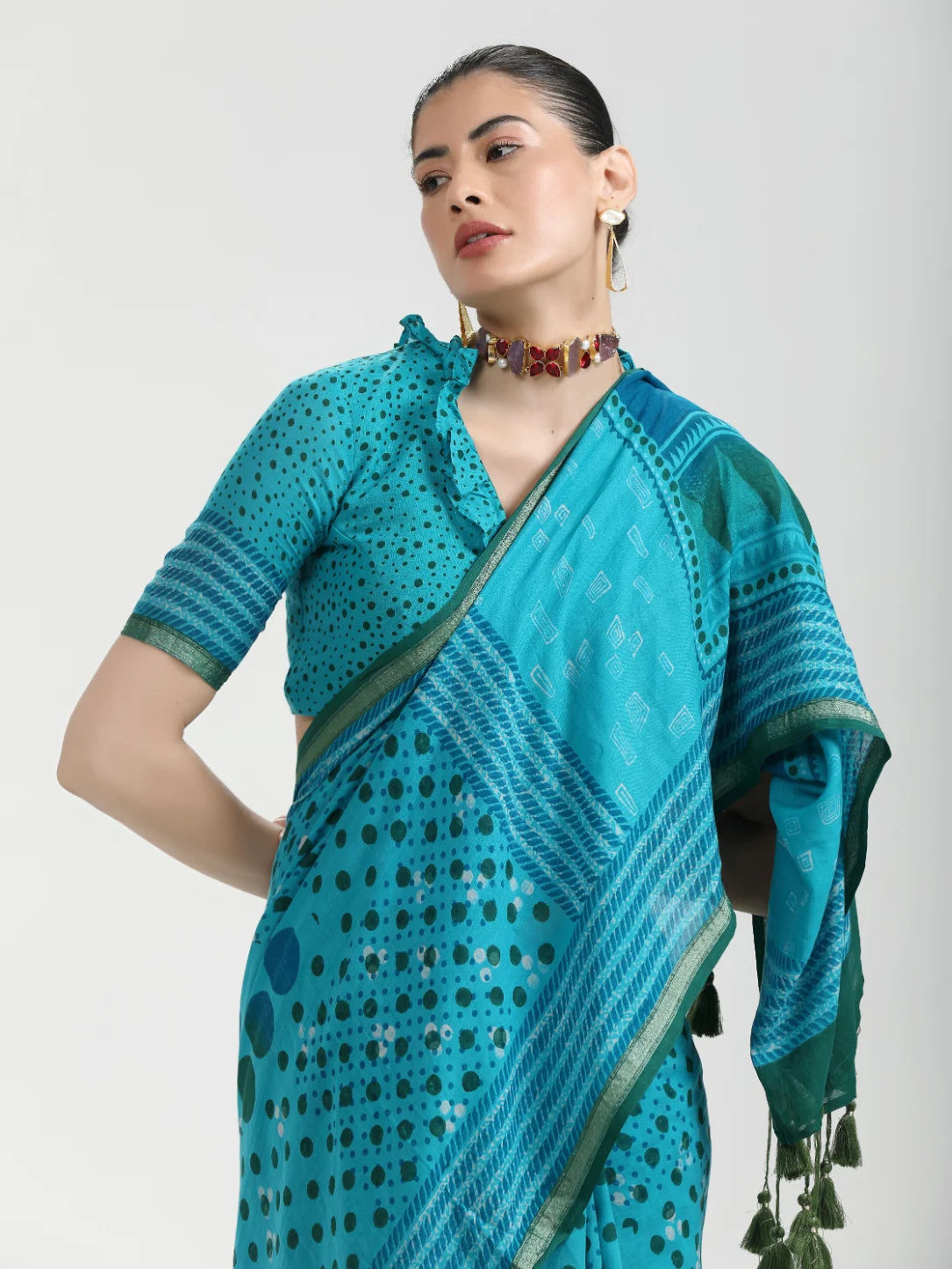 VISCOSE MUL HAND BLOCK PRINTED LIVA SAREE WITH BLOUSE