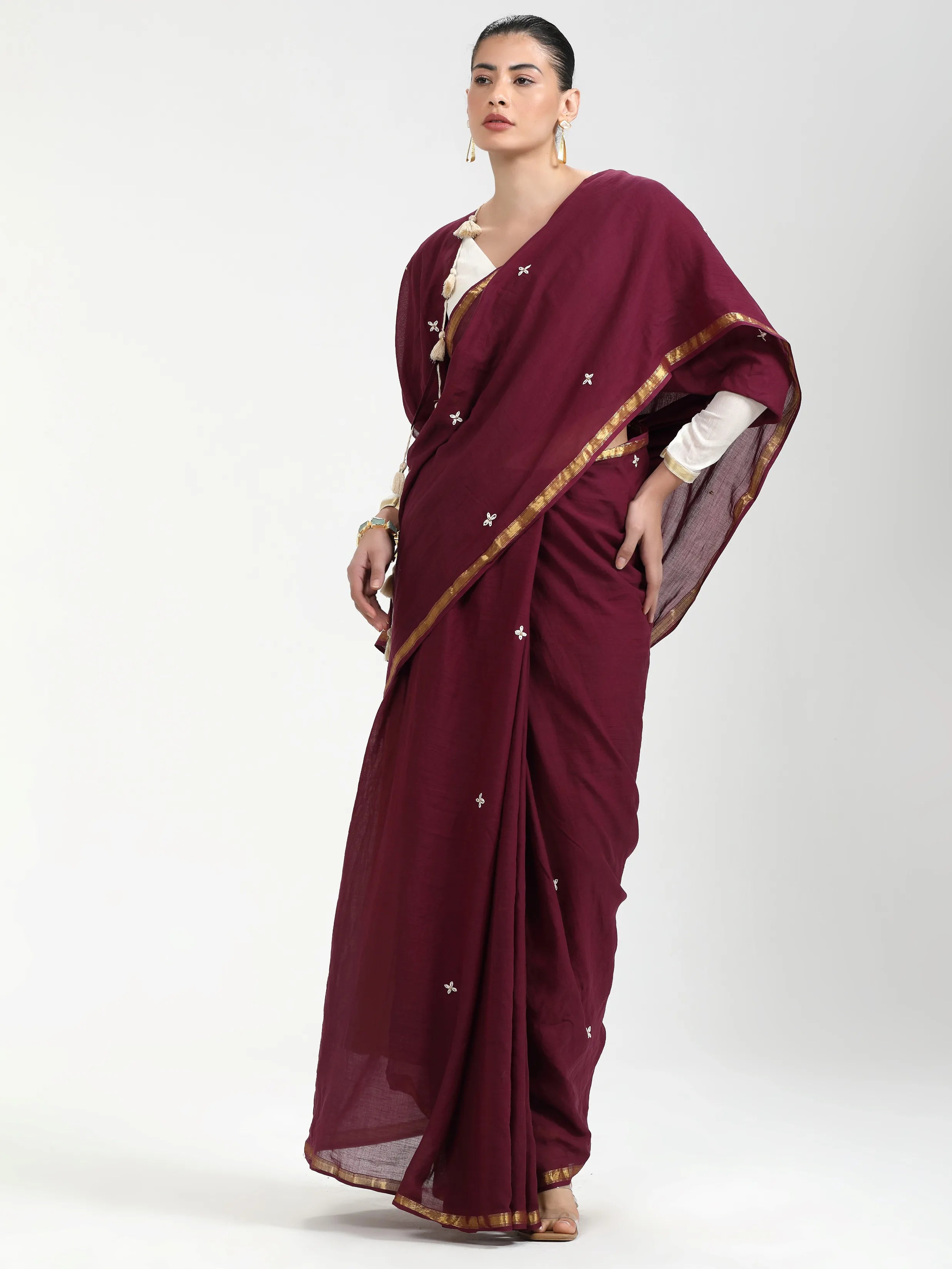 VISCOSE MUL HAND EMBROIDERED LIVA SAREE WITH BLOUSE