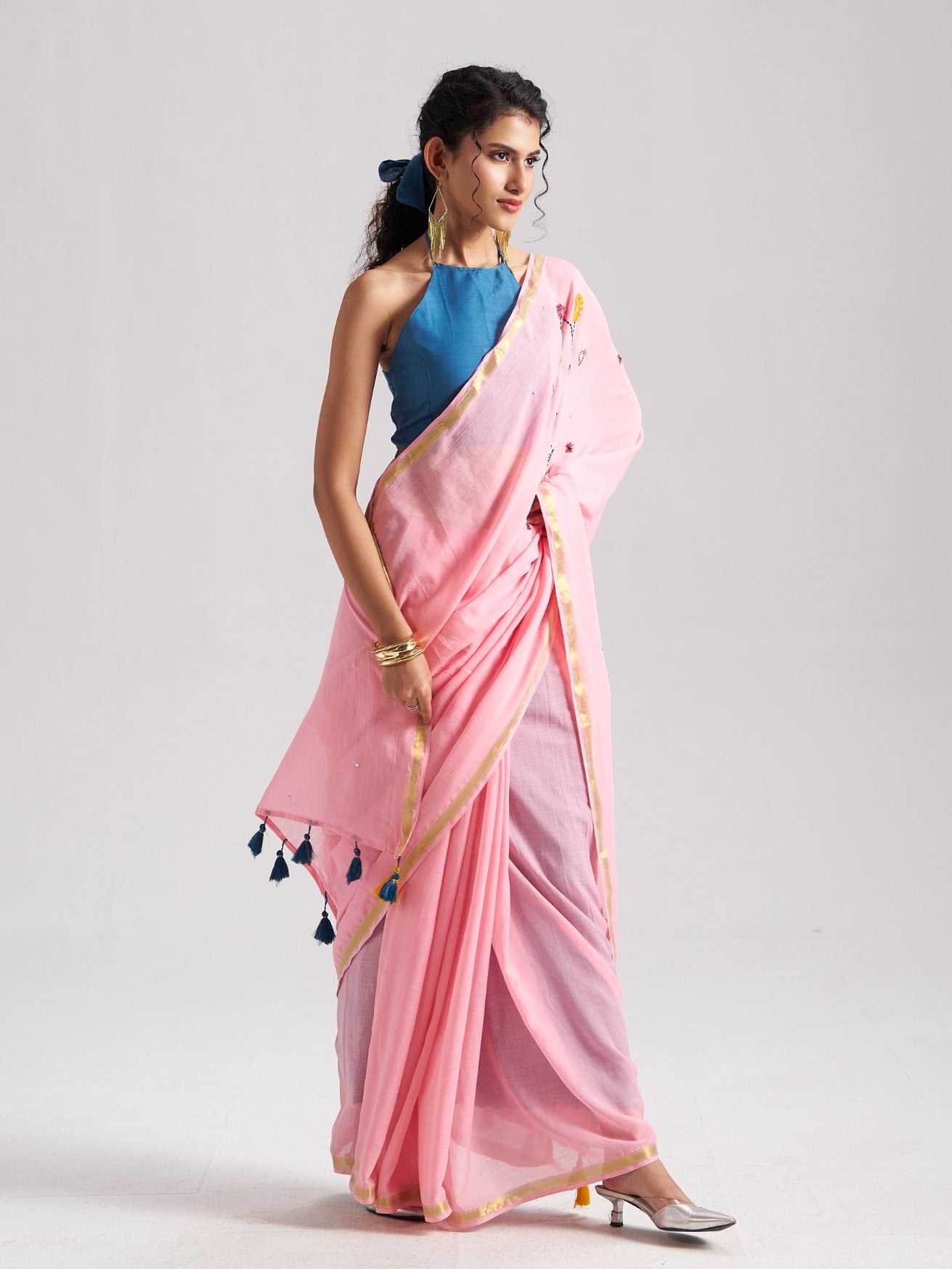 VISCOSE MUL LIBRA CELESTIAL HAND EMBROIDERED SAREE WITH BLOUSE