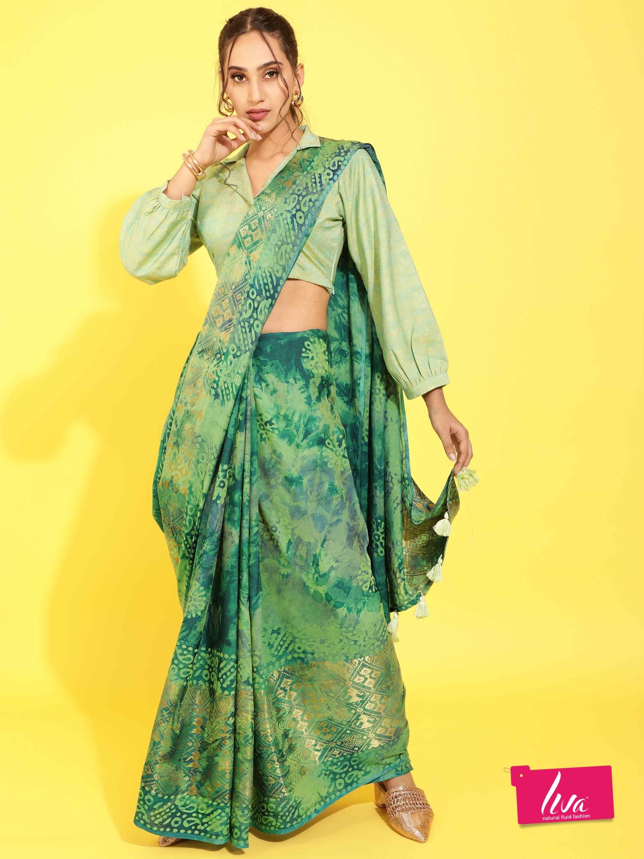 PISTA VIVACIOUS PATOLA BATIK LIVA SAREE