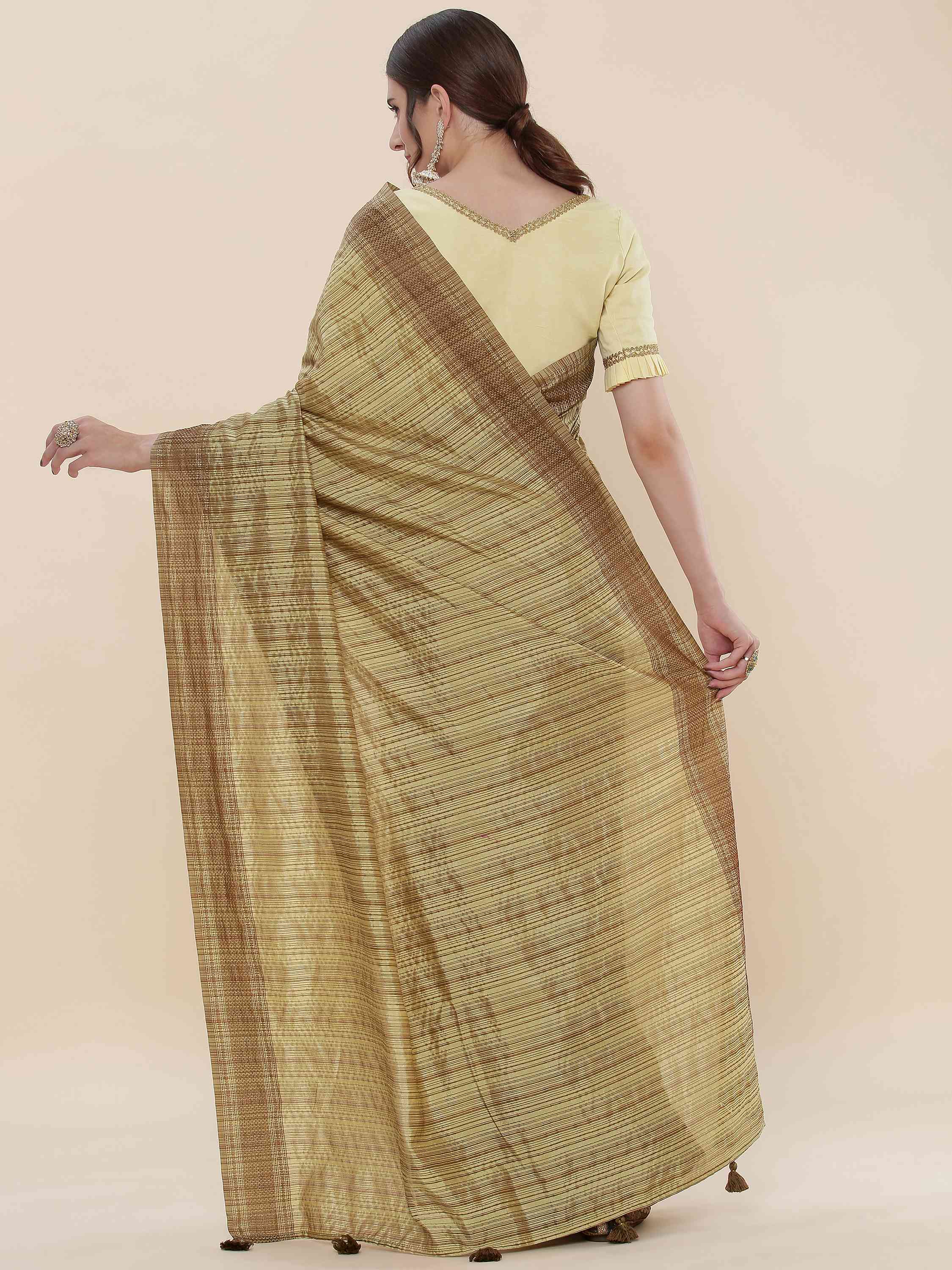 OLIVE GREEN BEETLE SILK SAREE WITH BLOUSE