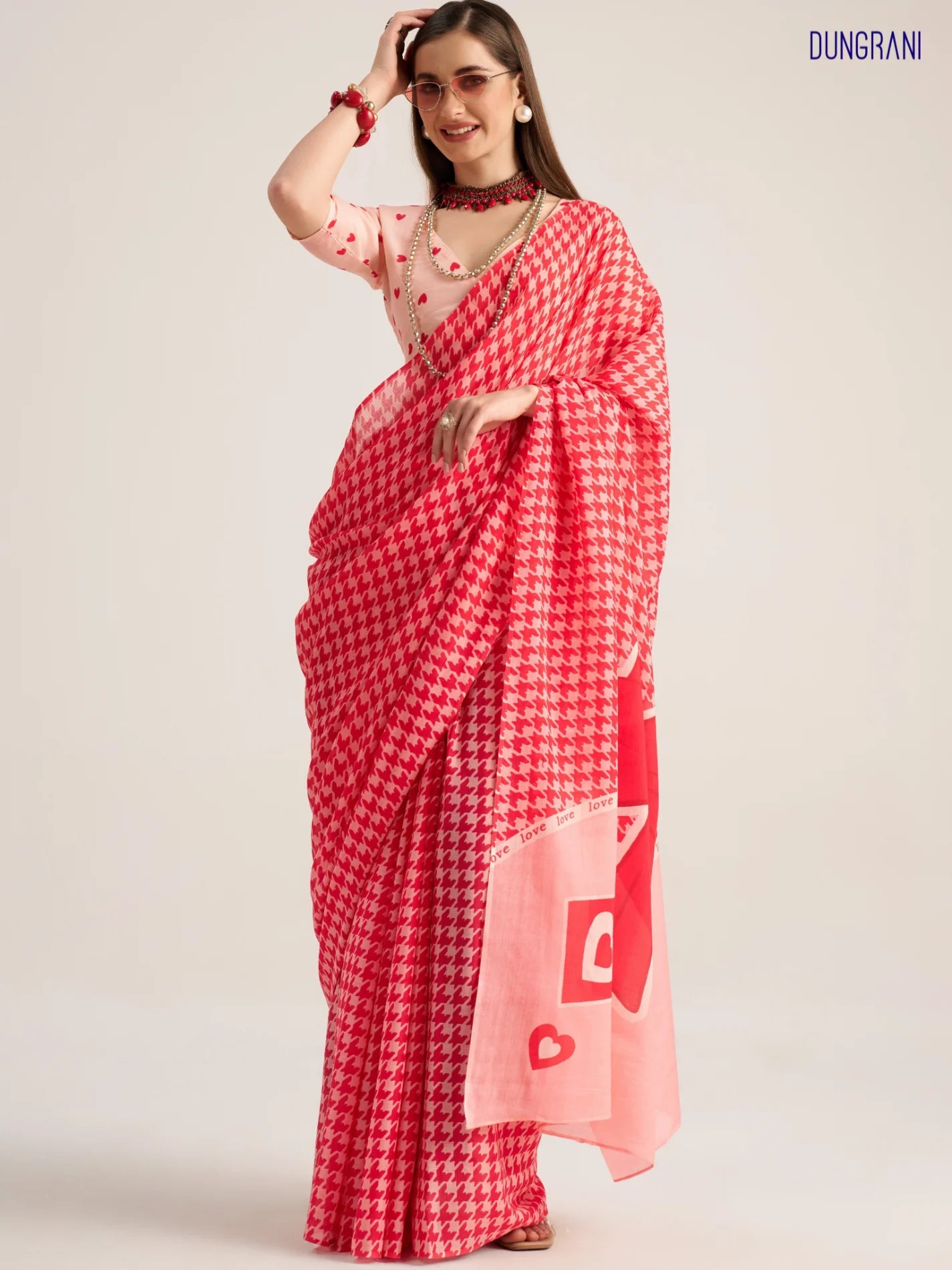 VISCOSE MULMUL DIGITAL PRINTED RED SAREE WITH BLOUSE