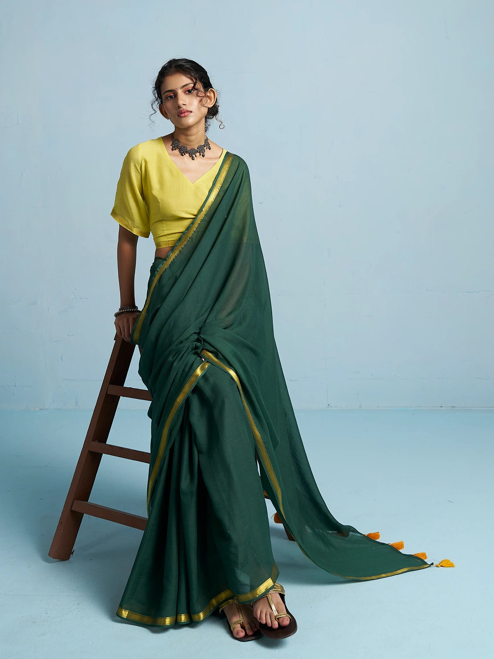 VISCOSE MUL LIVA SOLID SAREE WITH BLOUSE