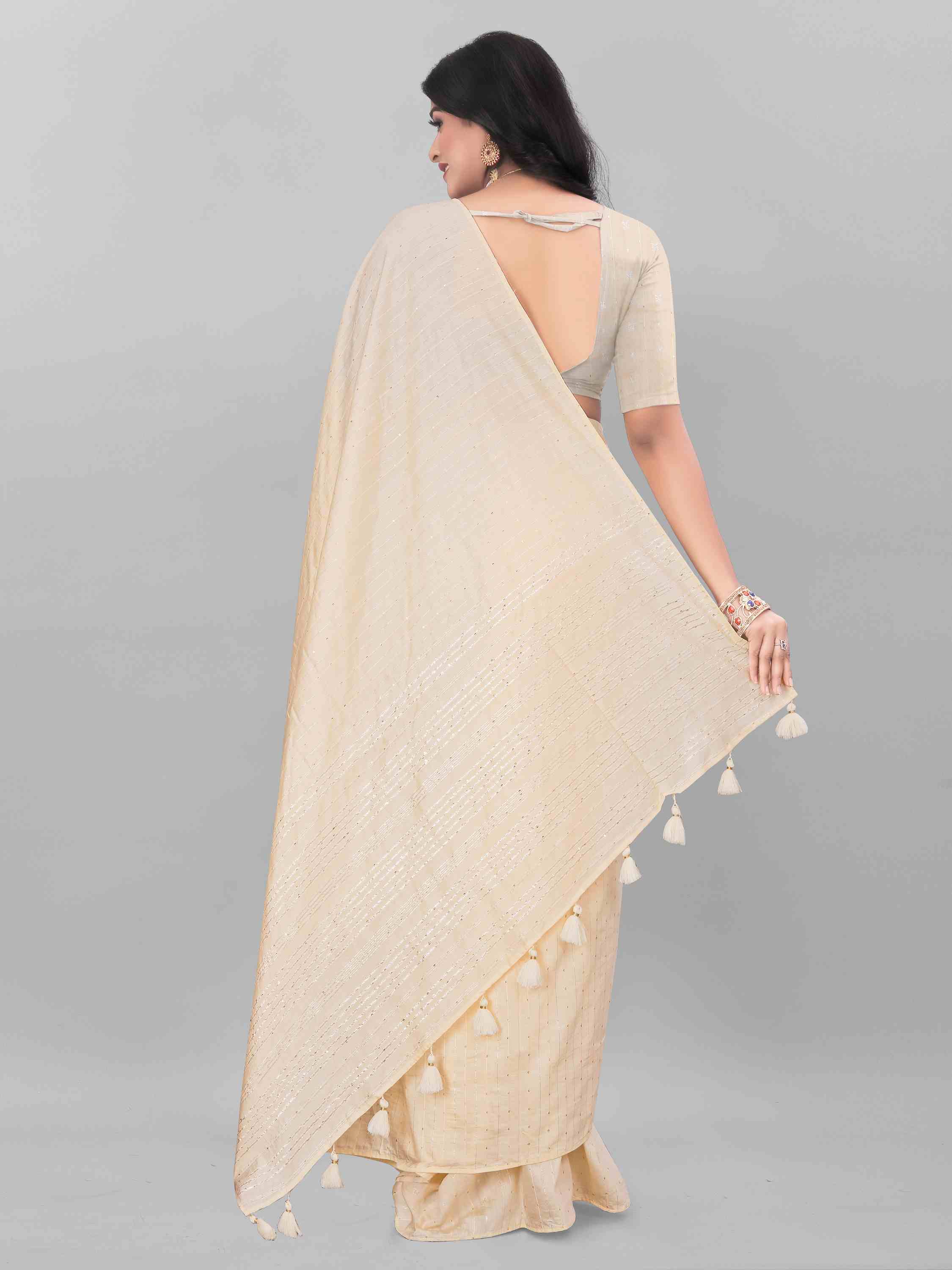 WHITE FEEZY FIGARO LIVA SILK SAREE