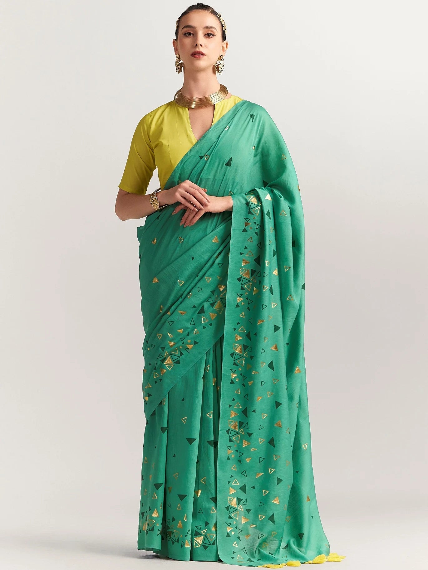 PERI PERI TRIANGLE SAREE WITH BLOUSE