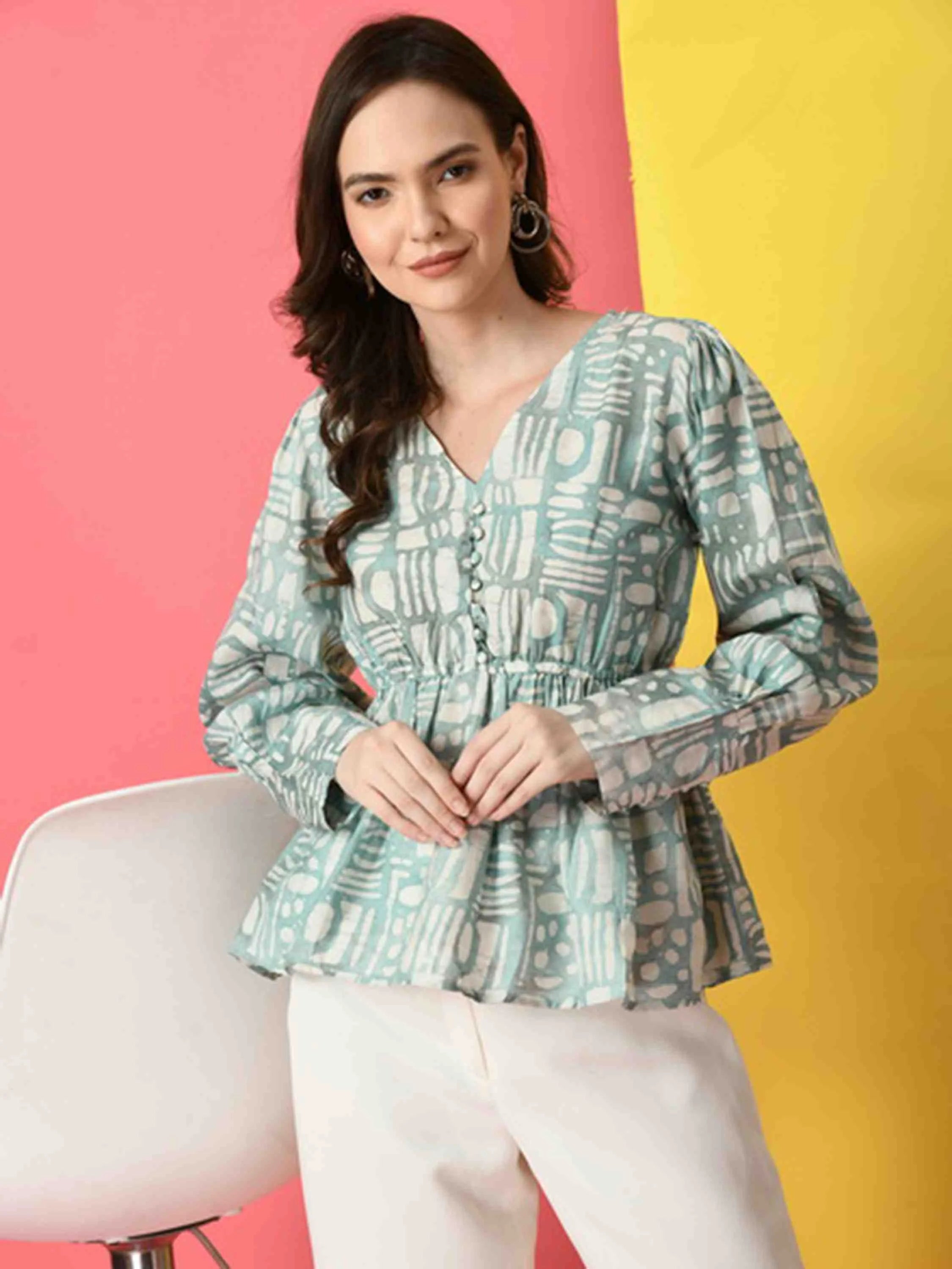 TURQUOISE LIVO LINEN HAND BATIK PRINTED TOP